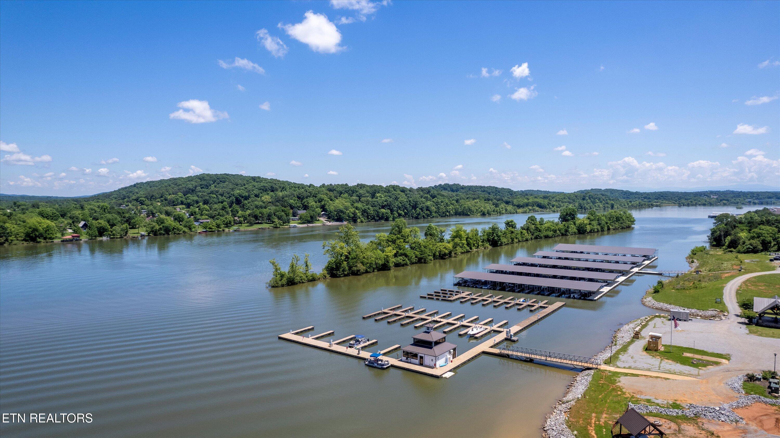 1848 Black Bear Circle, Loudon, TN - Fort Loudoun and Tellico Lake Real Estate - Image# 37