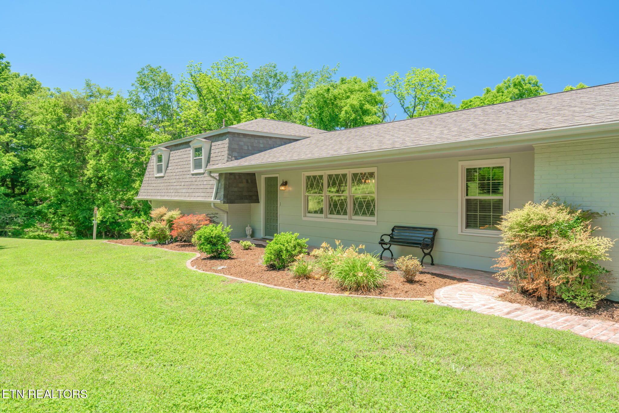 805 Butler Drive, Loudon, TN - Fort Loudoun and Tellico Lake Real Estate - Image# 4