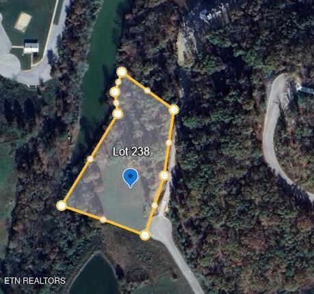 Twin Lakes Drive, Loudon, TN - Fort Loudoun and Tellico Lake Real Estate - Image# 15