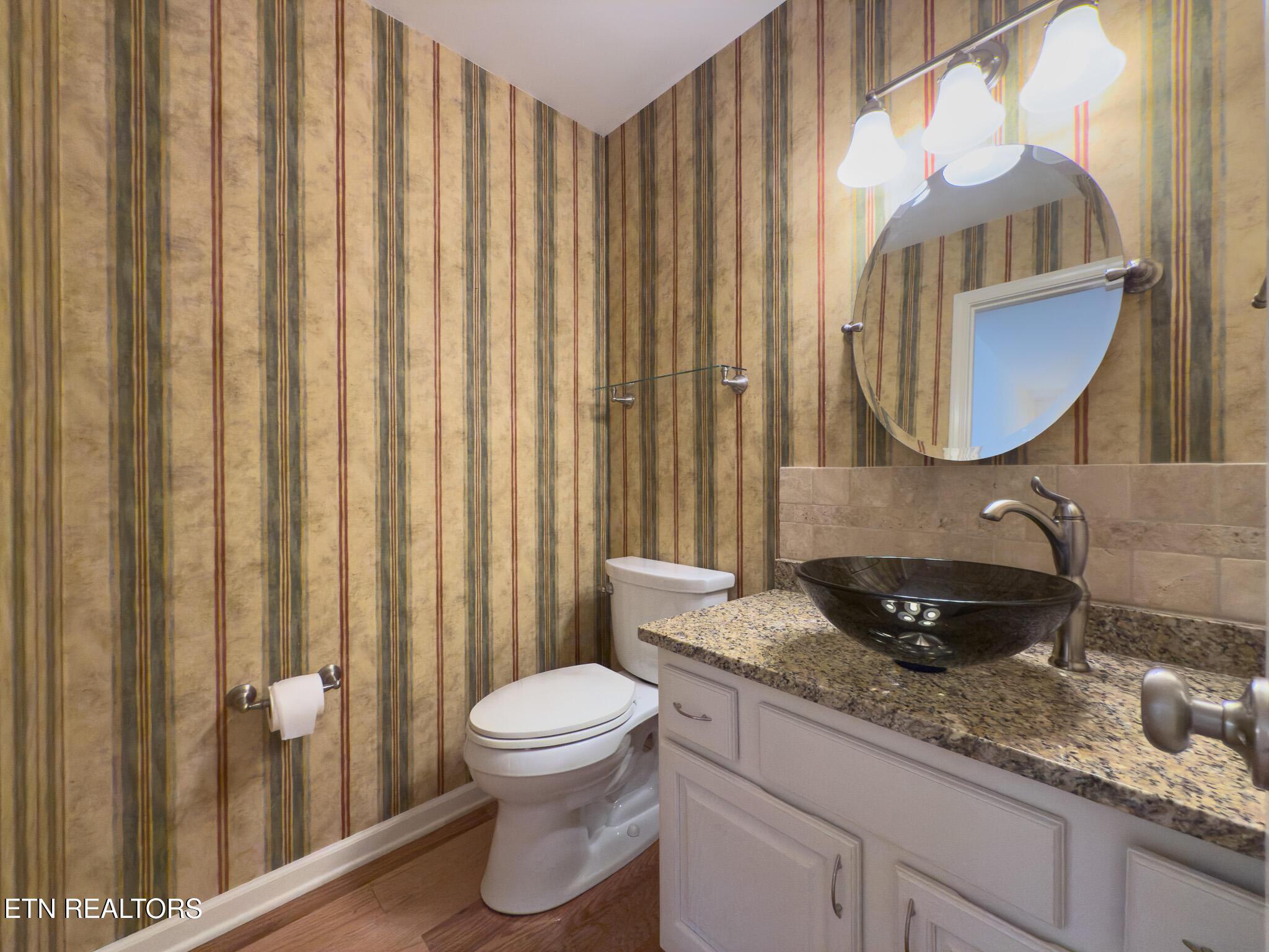 207 Chota Hills Lane, Loudon, TN - Fort Loudoun and Tellico Lake Real Estate - Image# 18