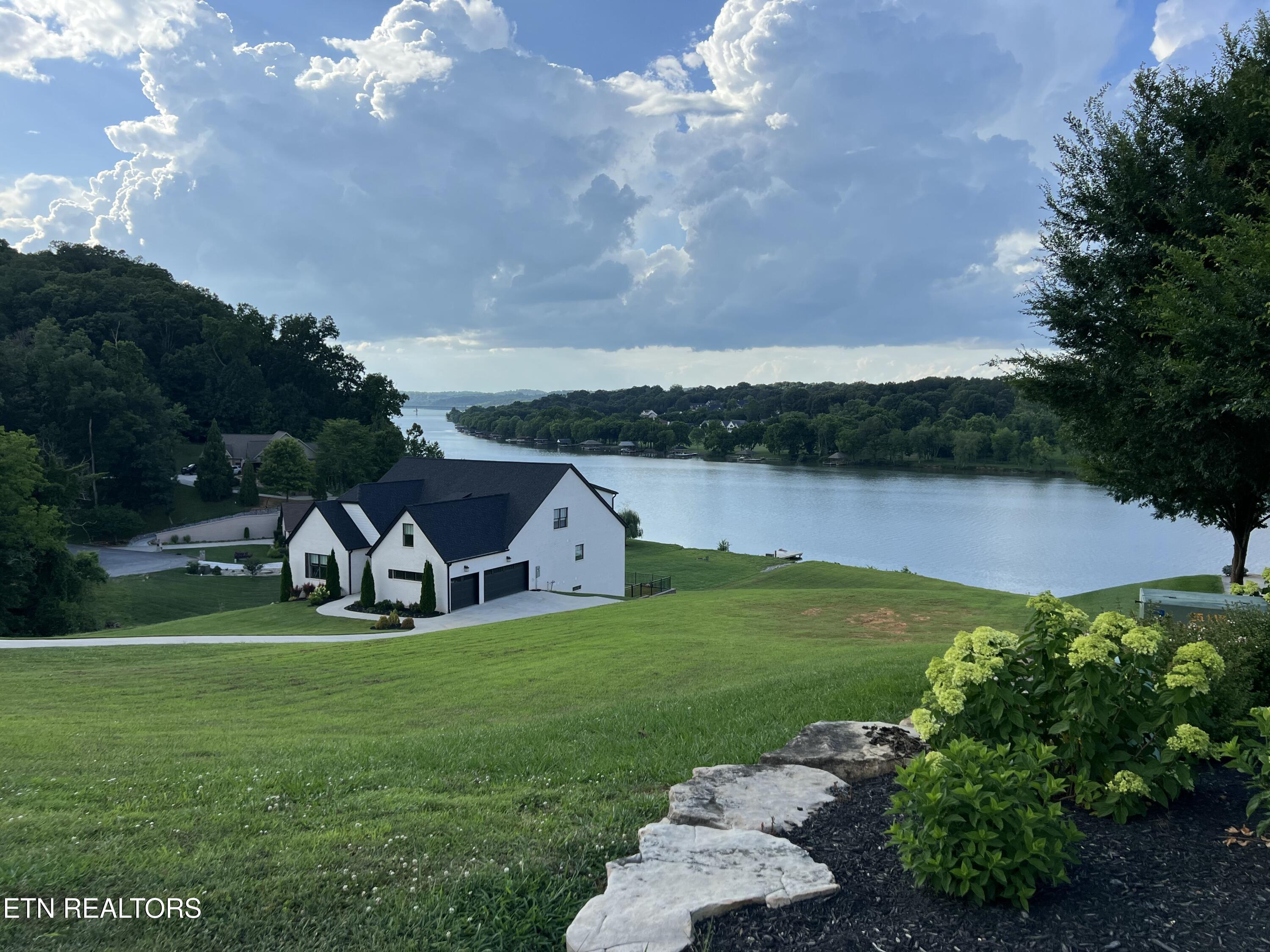 488 Silent River Lane, Loudon, TN - Fort Loudoun and Tellico Lake Real Estate - Image# 10