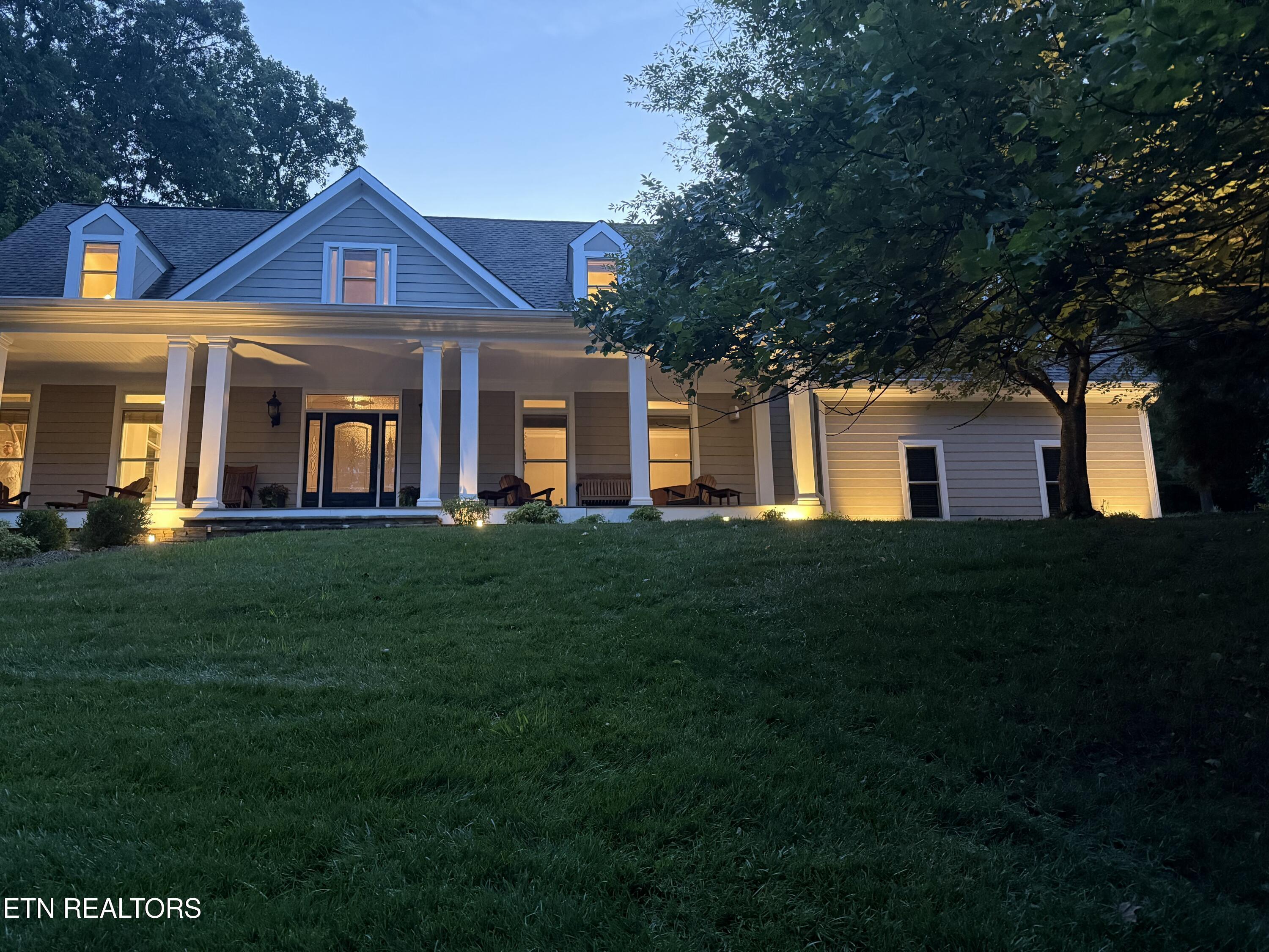 186 Lake Crest Drive, Lenoir City, TN - Fort Loudoun and Tellico Lake Real Estate - Image# 4