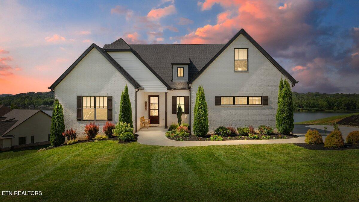 560 Silent River Lane, Loudon, TN - Fort Loudoun and Tellico Lake Real Estate - Image# 3