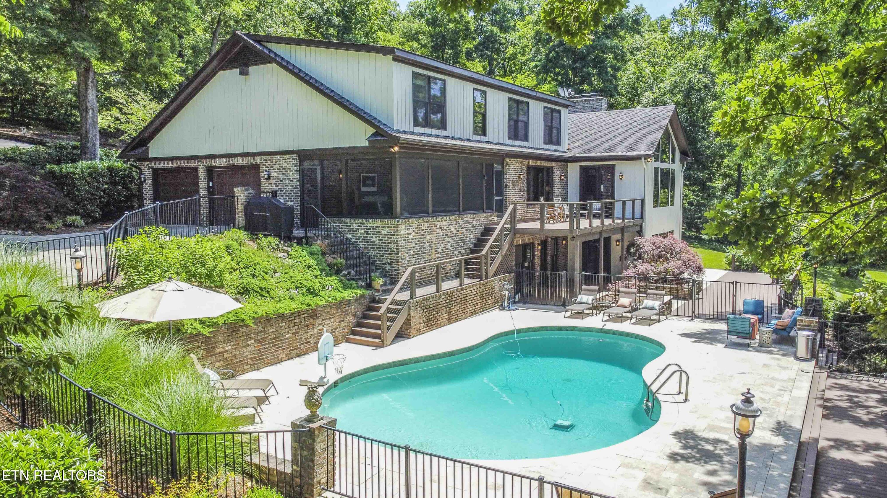 902 Twin Coves Circle, Lenoir City, TN - Fort Loudoun and Tellico Lake Real Estate - Image# 7
