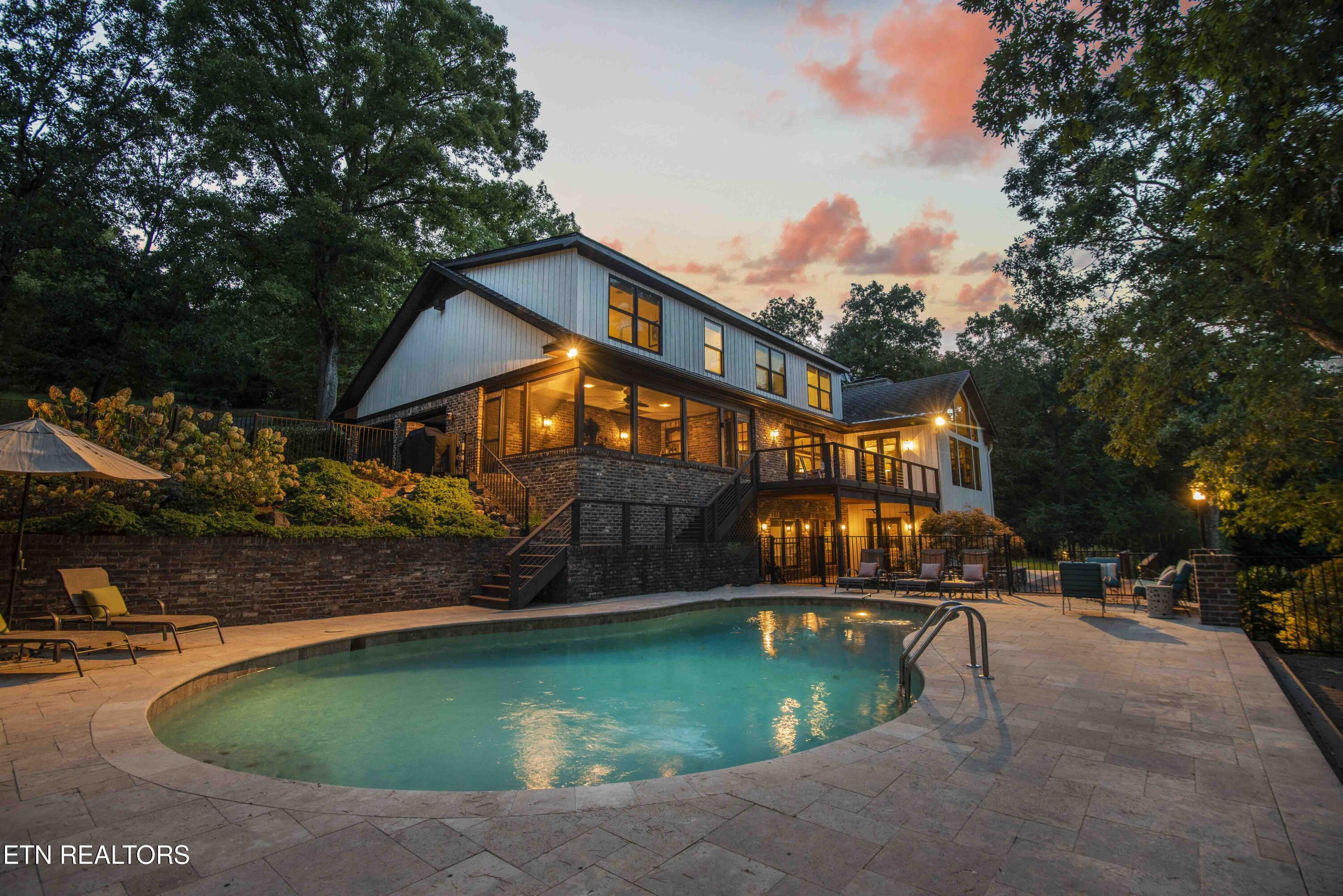 902 Twin Coves Circle, Lenoir City, TN - Fort Loudoun and Tellico Lake Real Estate - Image# 8