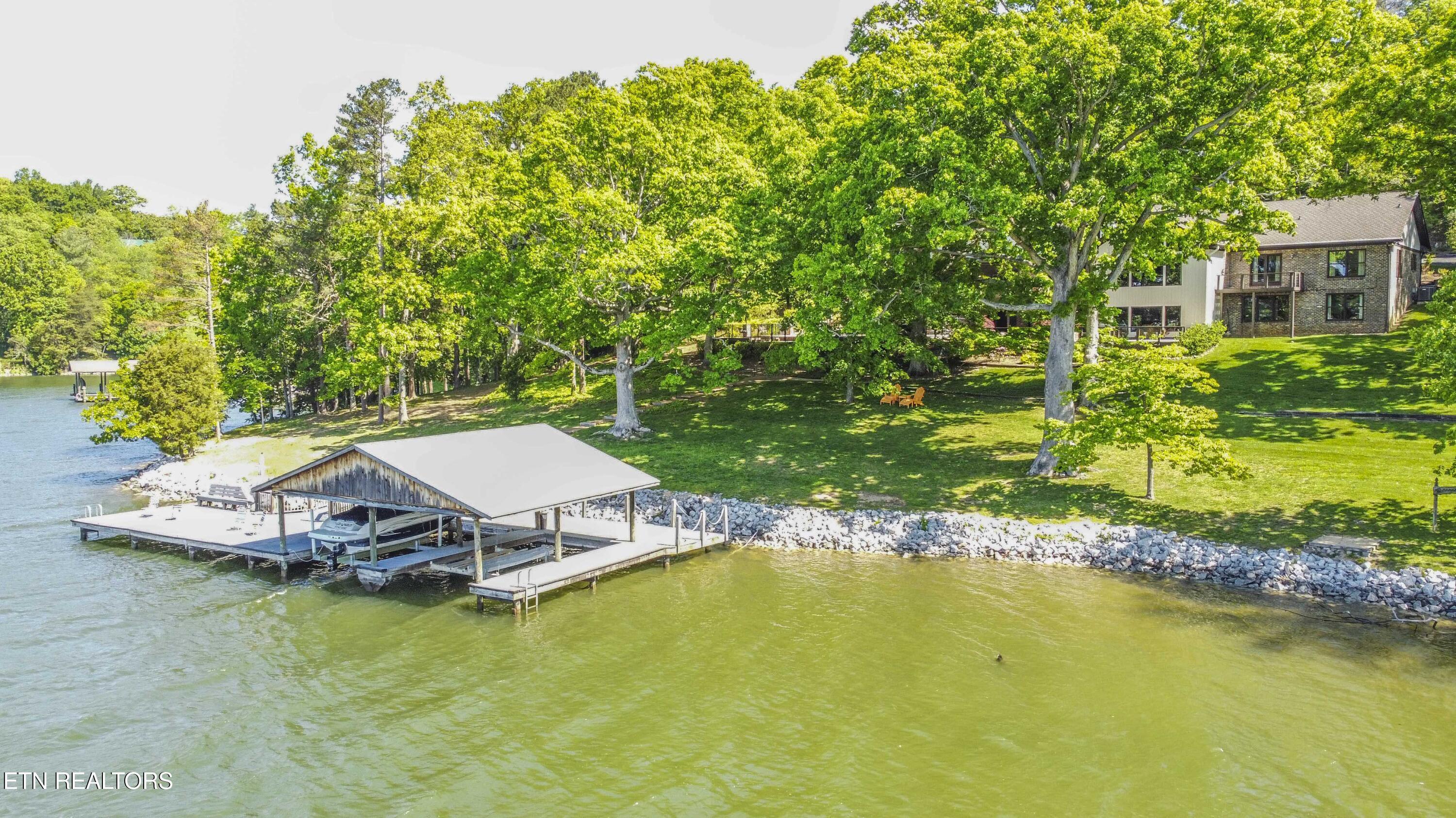 902 Twin Coves Circle, Lenoir City, TN - Fort Loudoun and Tellico Lake Real Estate - Image# 16