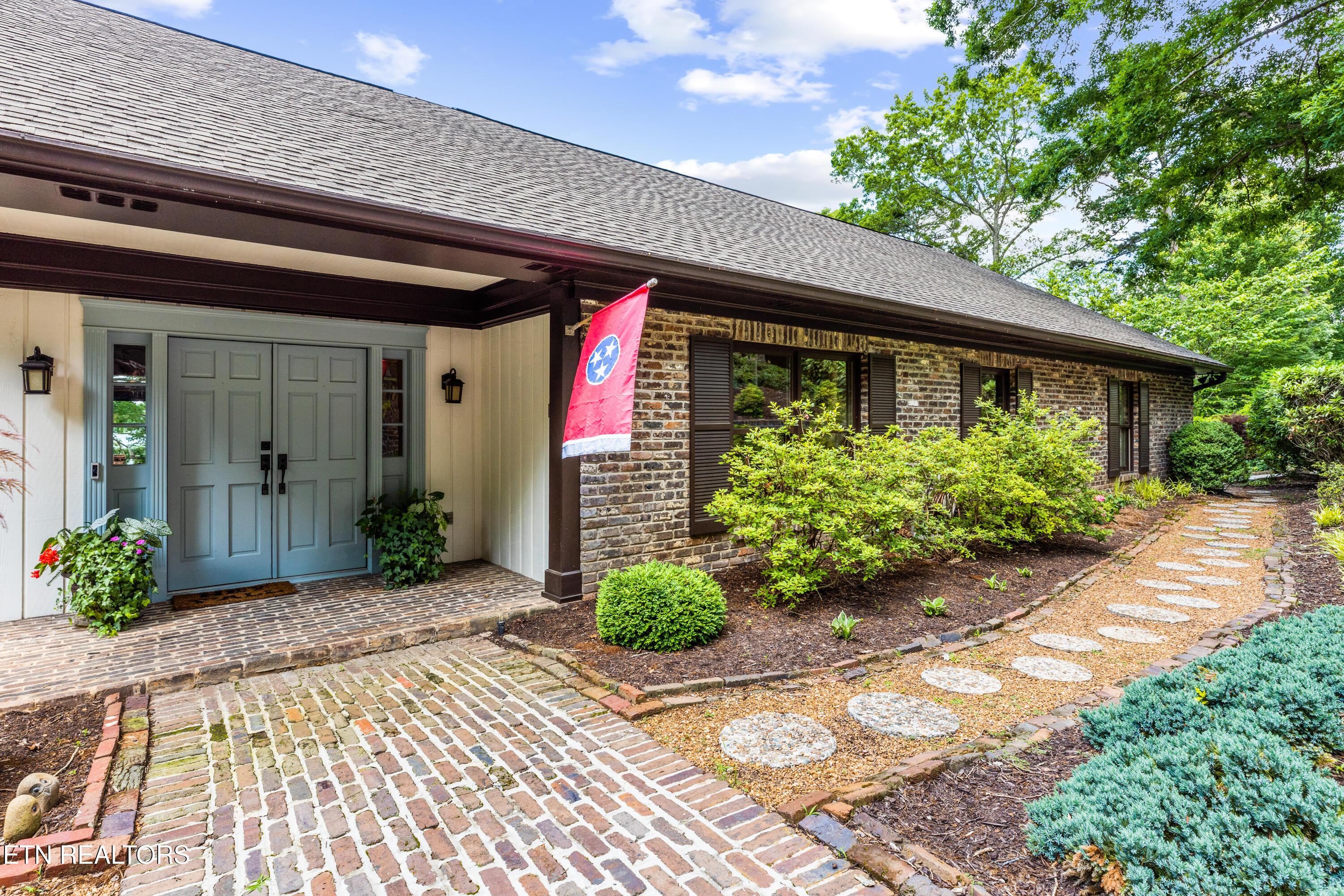 902 Twin Coves Circle, Lenoir City, TN - Fort Loudoun and Tellico Lake Real Estate - Image# 9