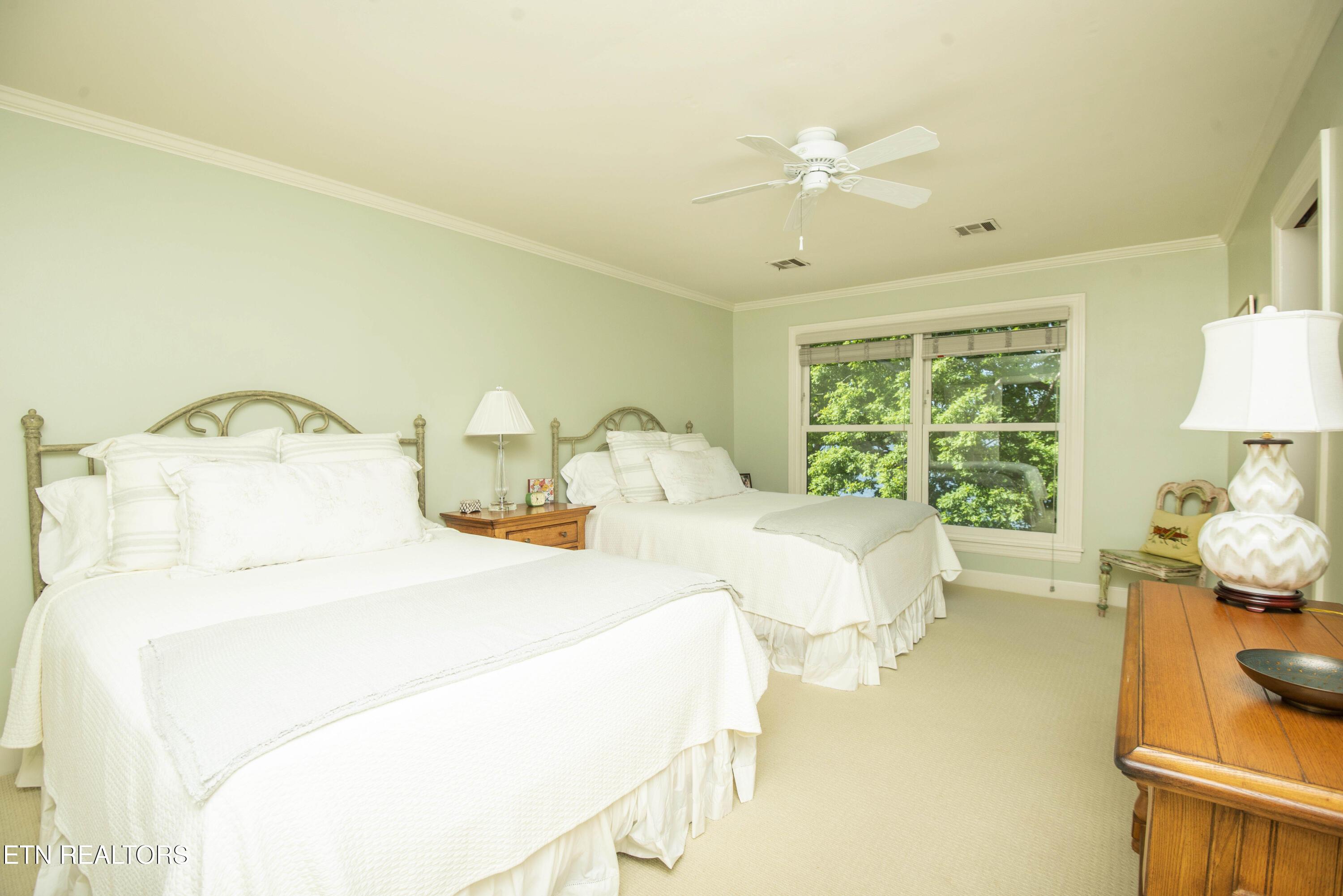 902 Twin Coves Circle, Lenoir City, TN - Fort Loudoun and Tellico Lake Real Estate - Image# 43