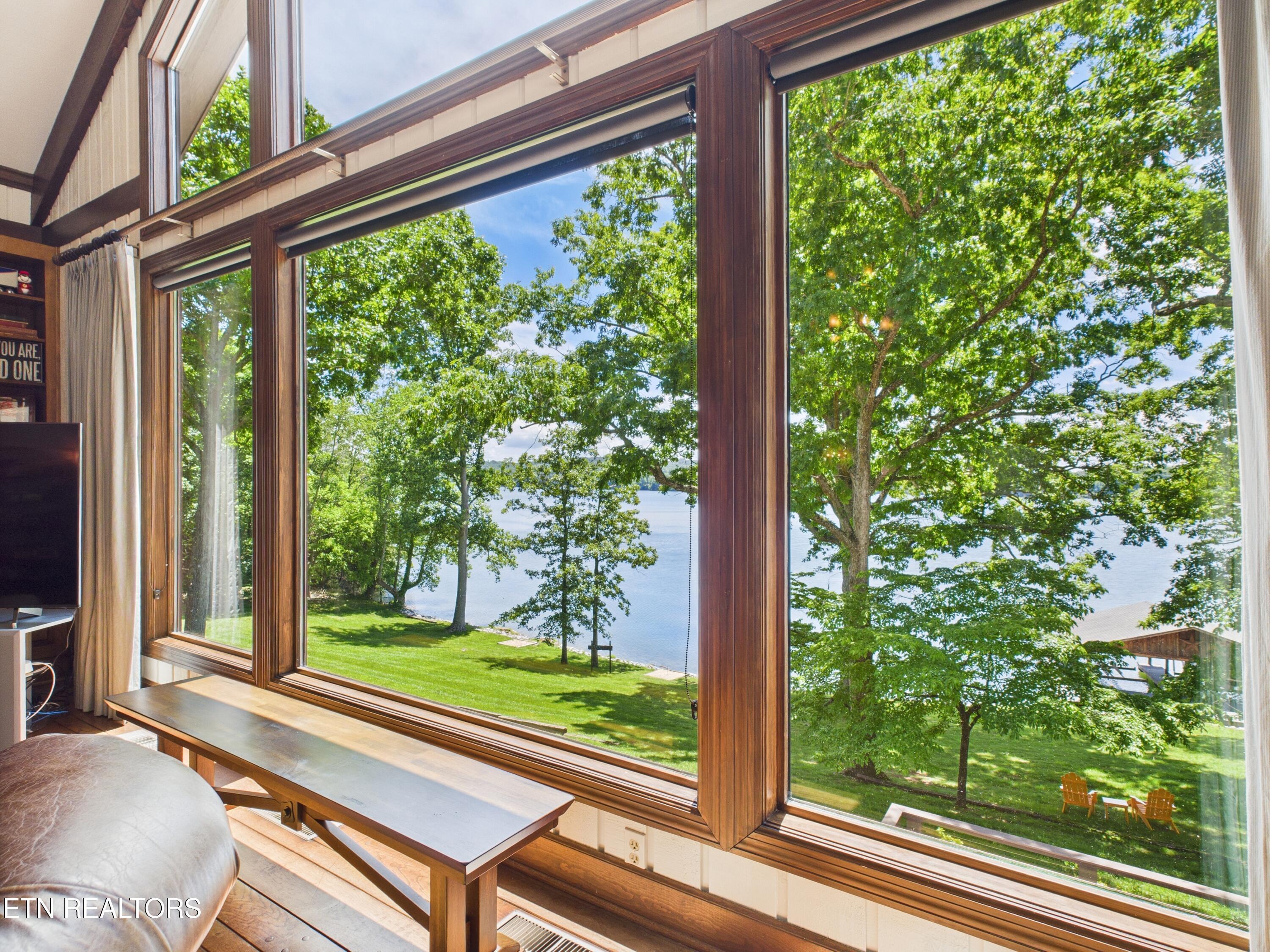 902 Twin Coves Circle, Lenoir City, TN - Fort Loudoun and Tellico Lake Real Estate - Image# 32