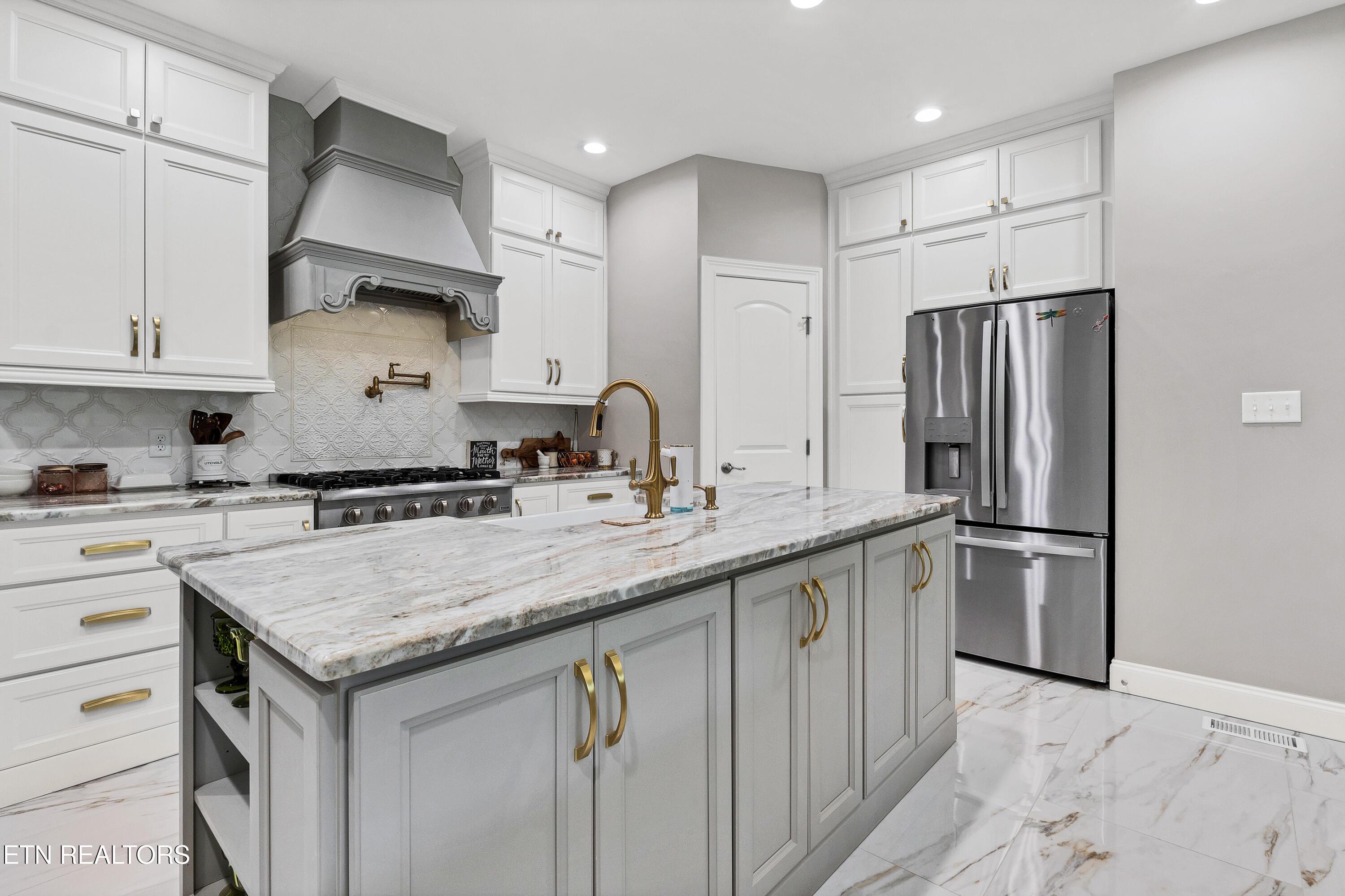 101 Settlers Point Blvd, Maryville, TN - Fort Loudoun and Tellico Lake Real Estate - Image# 20