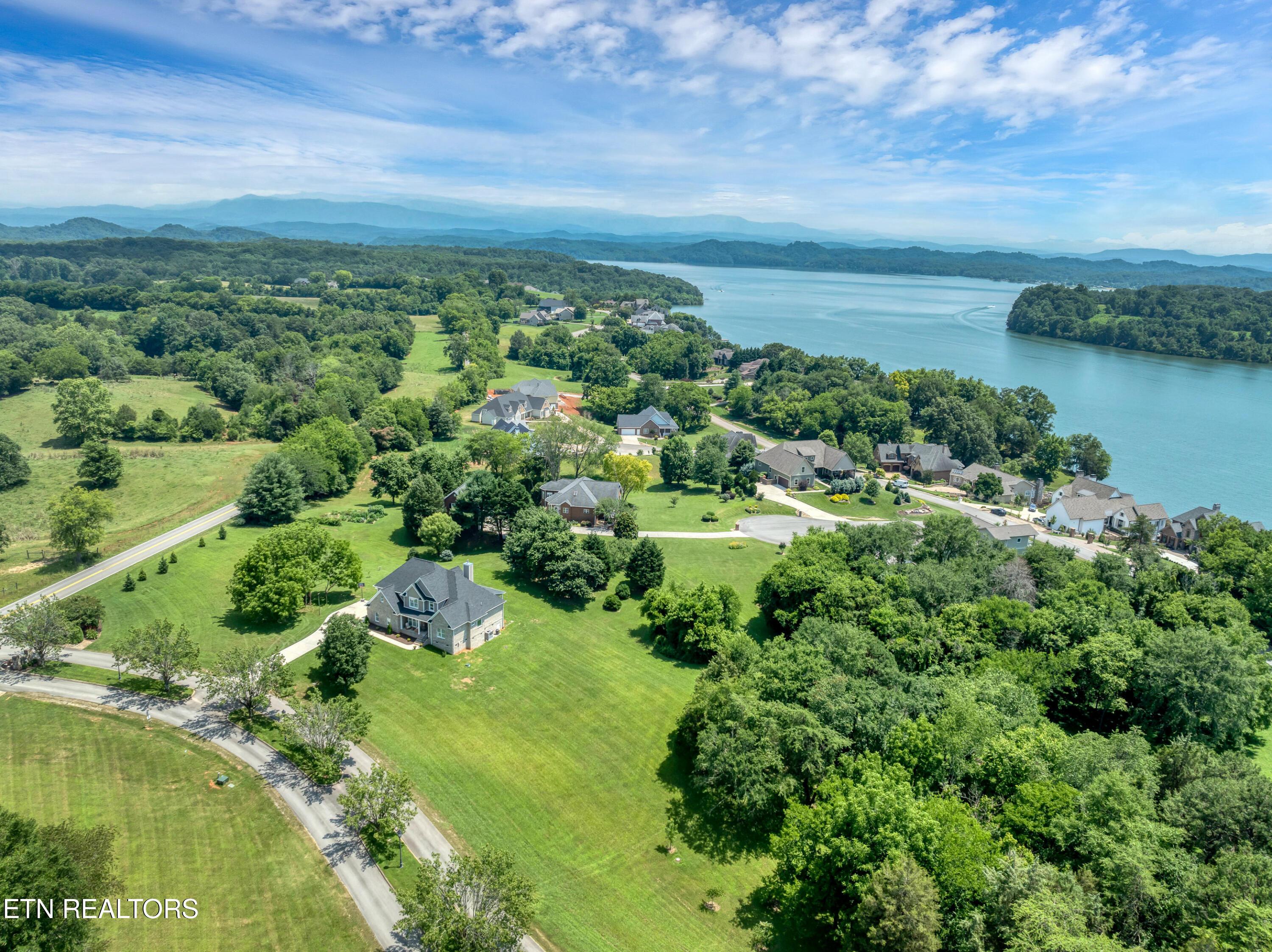 101 Settlers Point Blvd, Maryville, TN - Fort Loudoun and Tellico Lake Real Estate - Image# 45