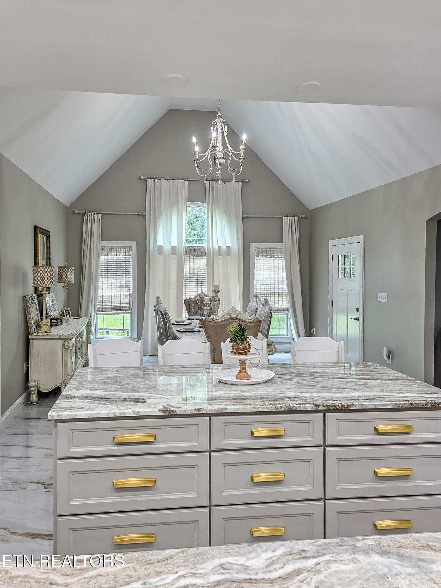 101 Settlers Point Blvd, Maryville, TN - Fort Loudoun and Tellico Lake Real Estate - Image# 24