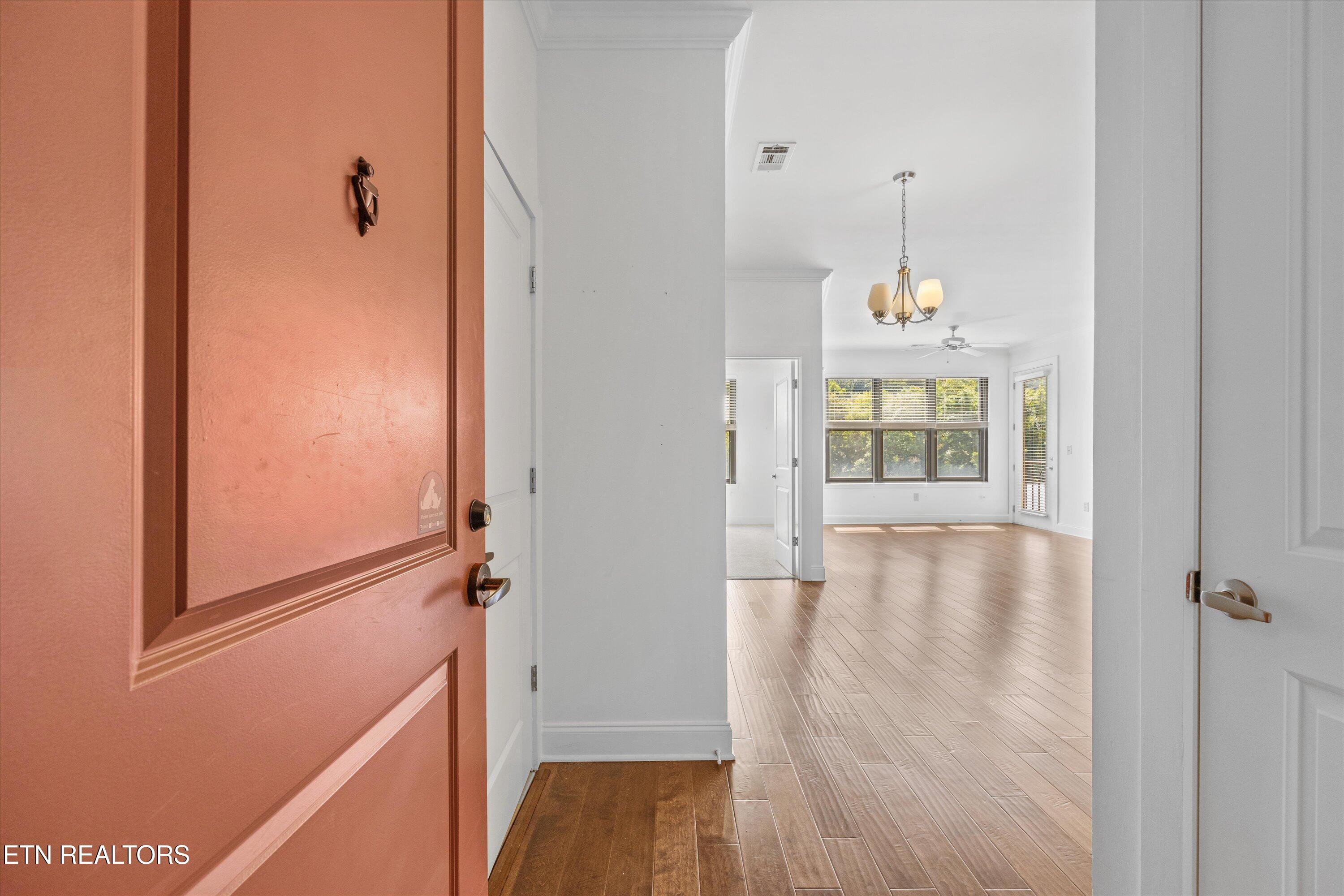 445 W Blount Ave, Knoxville, TN - Fort Loudoun and Tellico Lake Real Estate - Image# 7