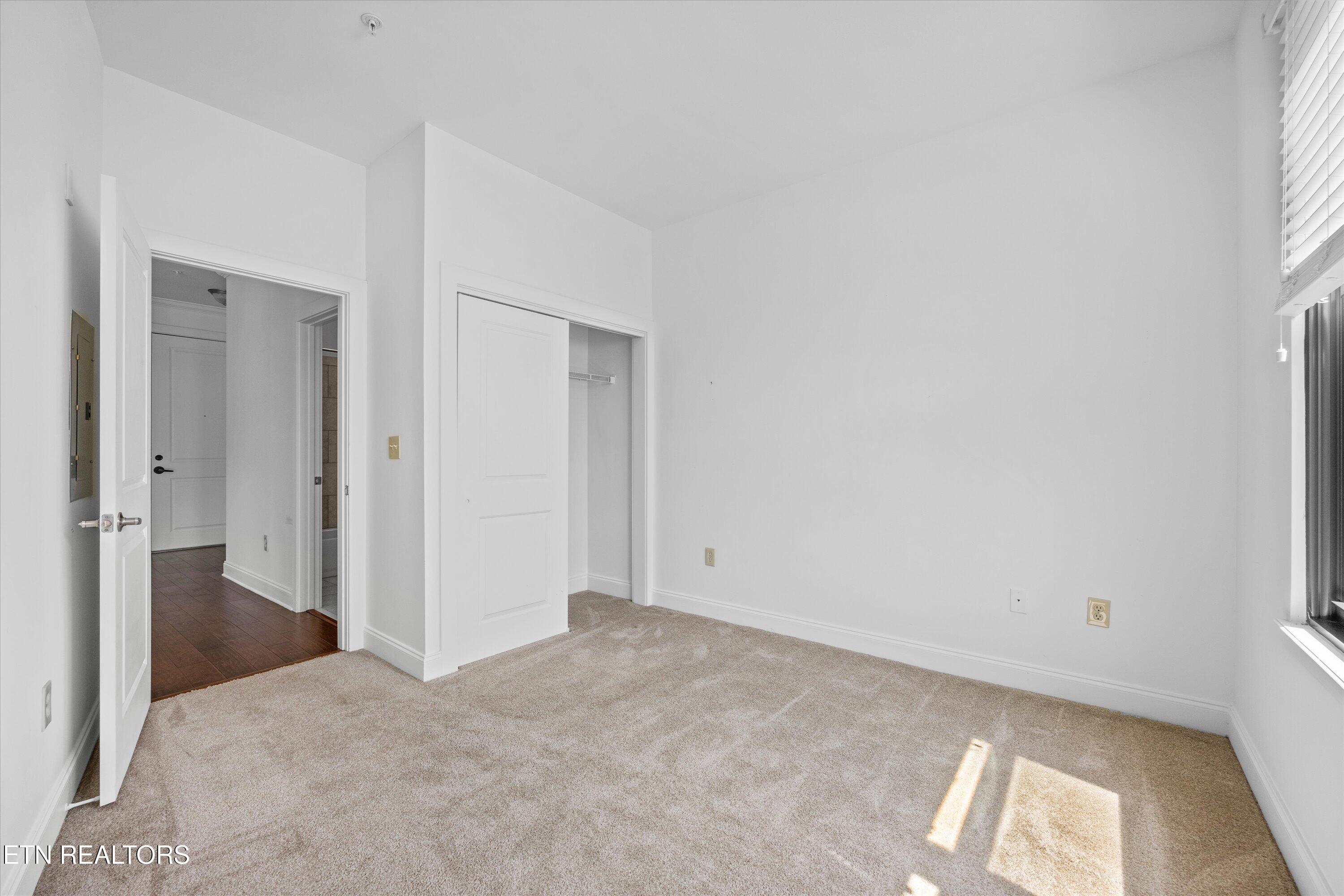 445 W Blount Ave, Knoxville, TN - Fort Loudoun and Tellico Lake Real Estate - Image# 21
