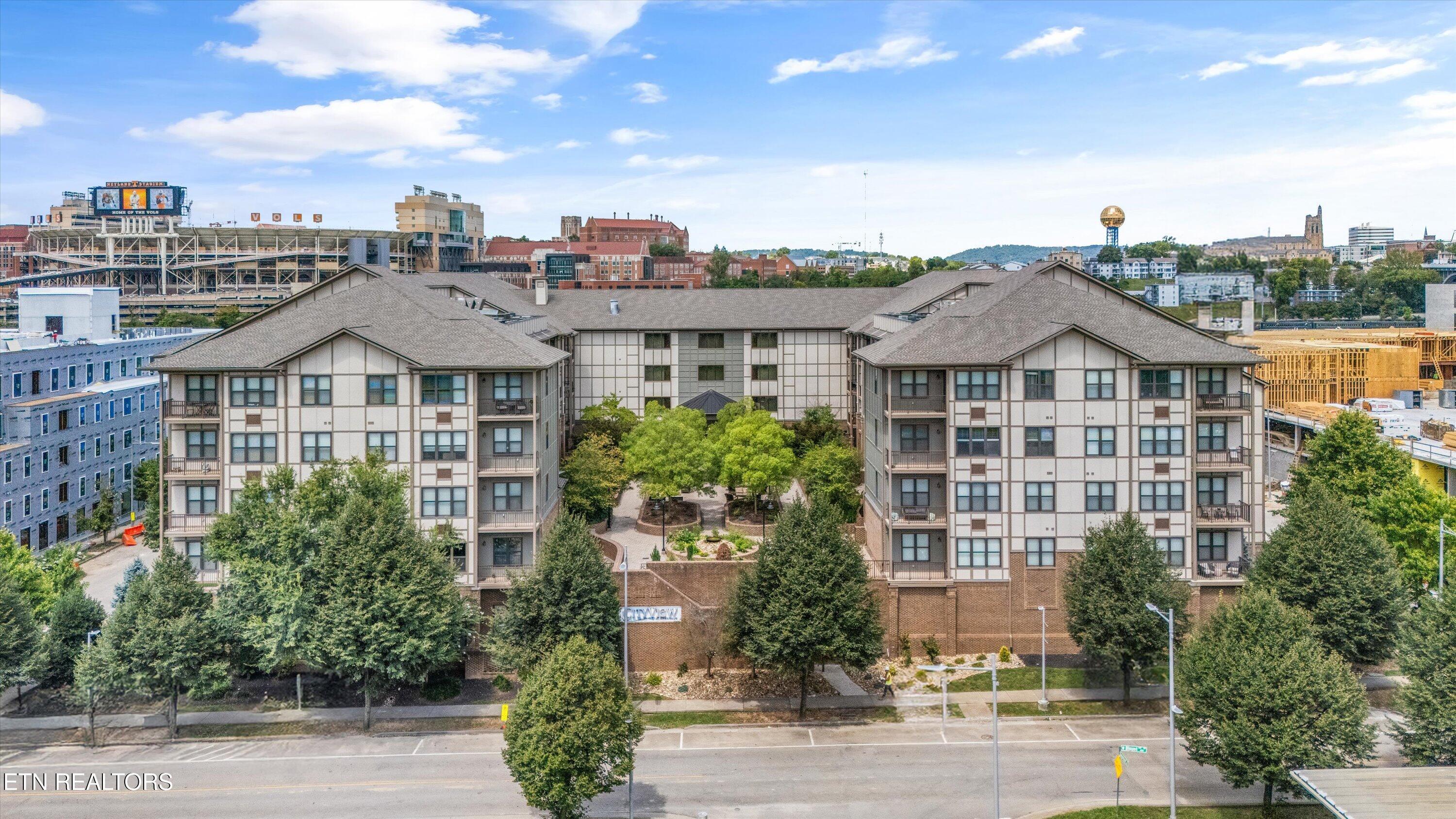 445 W Blount Ave, Knoxville, TN - Fort Loudoun and Tellico Lake Real Estate - Image# 3