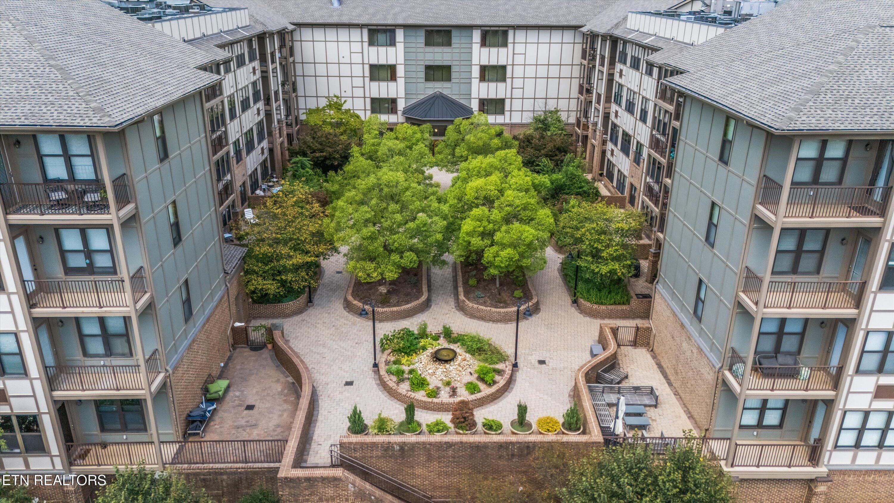 445 W Blount Ave, Knoxville, TN