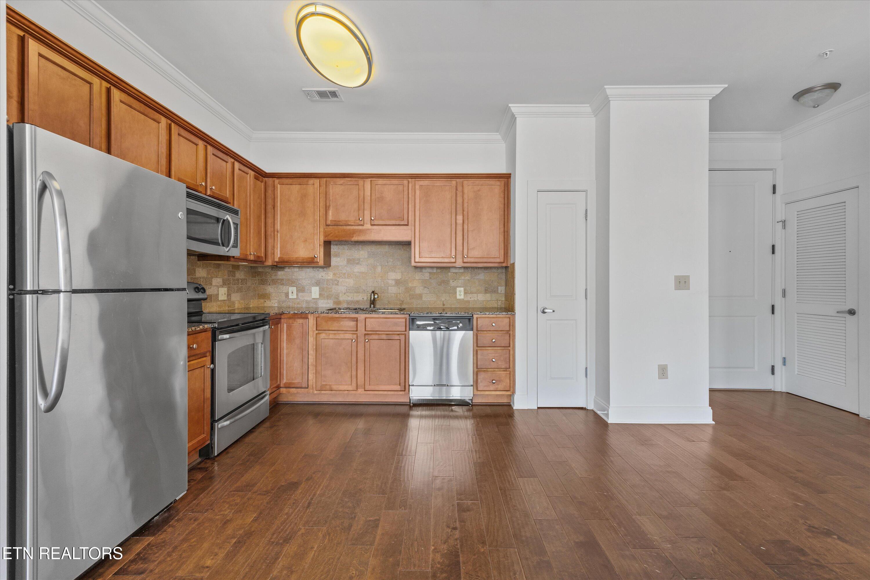 445 W Blount Ave, Knoxville, TN - Fort Loudoun and Tellico Lake Real Estate - Image# 11
