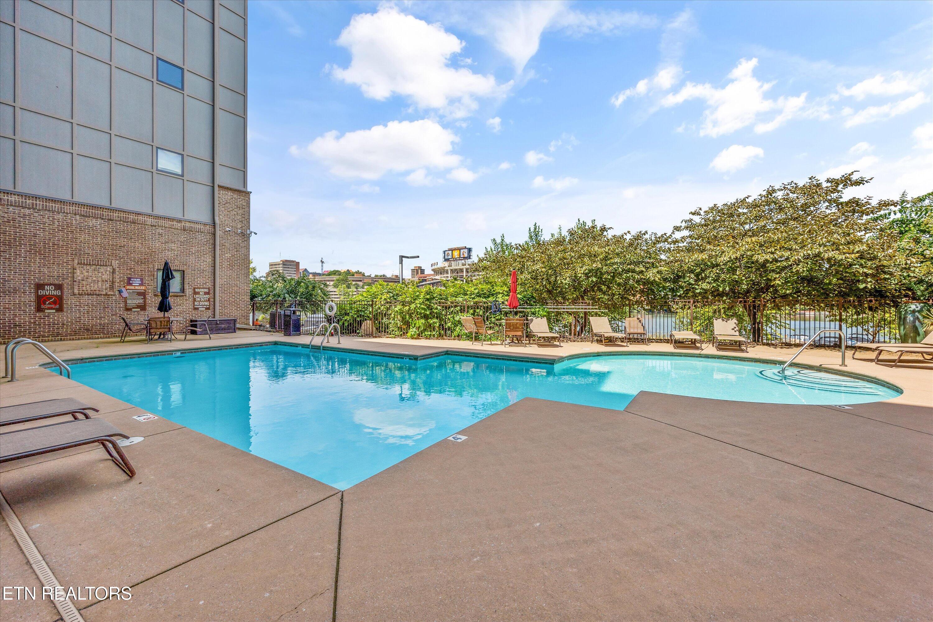 445 W Blount Ave, Knoxville, TN - Fort Loudoun and Tellico Lake Real Estate - Image# 31