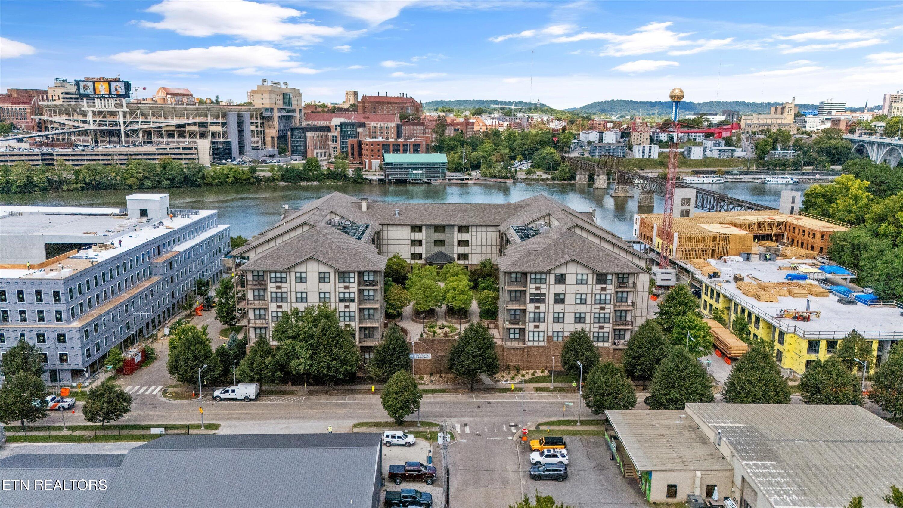 445 W Blount Ave, Knoxville, TN - Fort Loudoun and Tellico Lake Real Estate - Image# 38