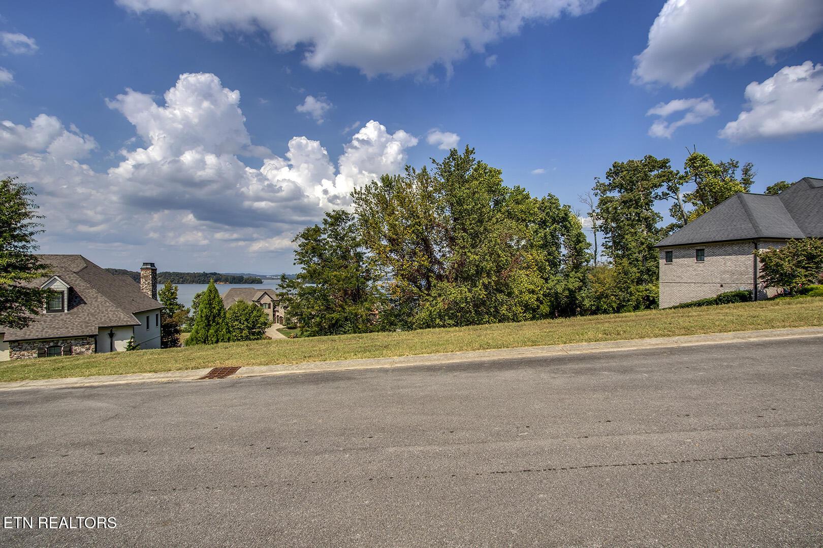375 Champions Way, Lenoir City, TN - Fort Loudoun and Tellico Lake Real Estate - Image# 2