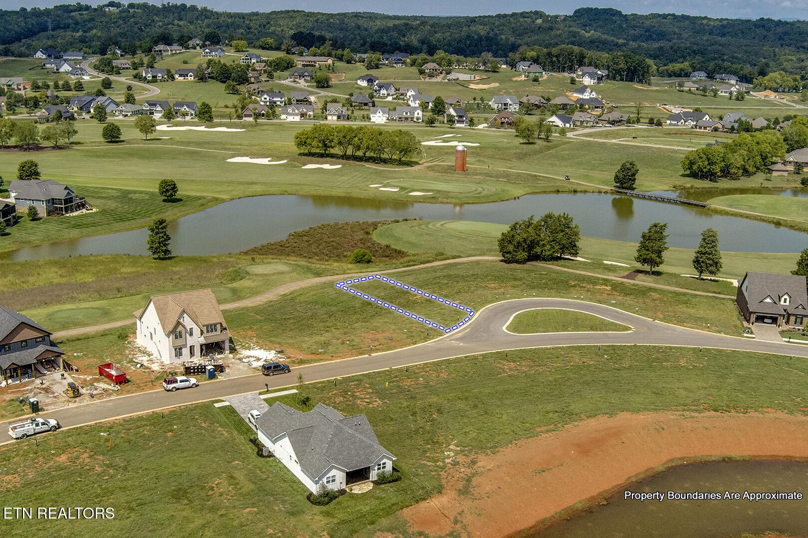 497 Black Bear Circle, Loudon, TN - Fort Loudoun and Tellico Lake Real Estate - Image# 24