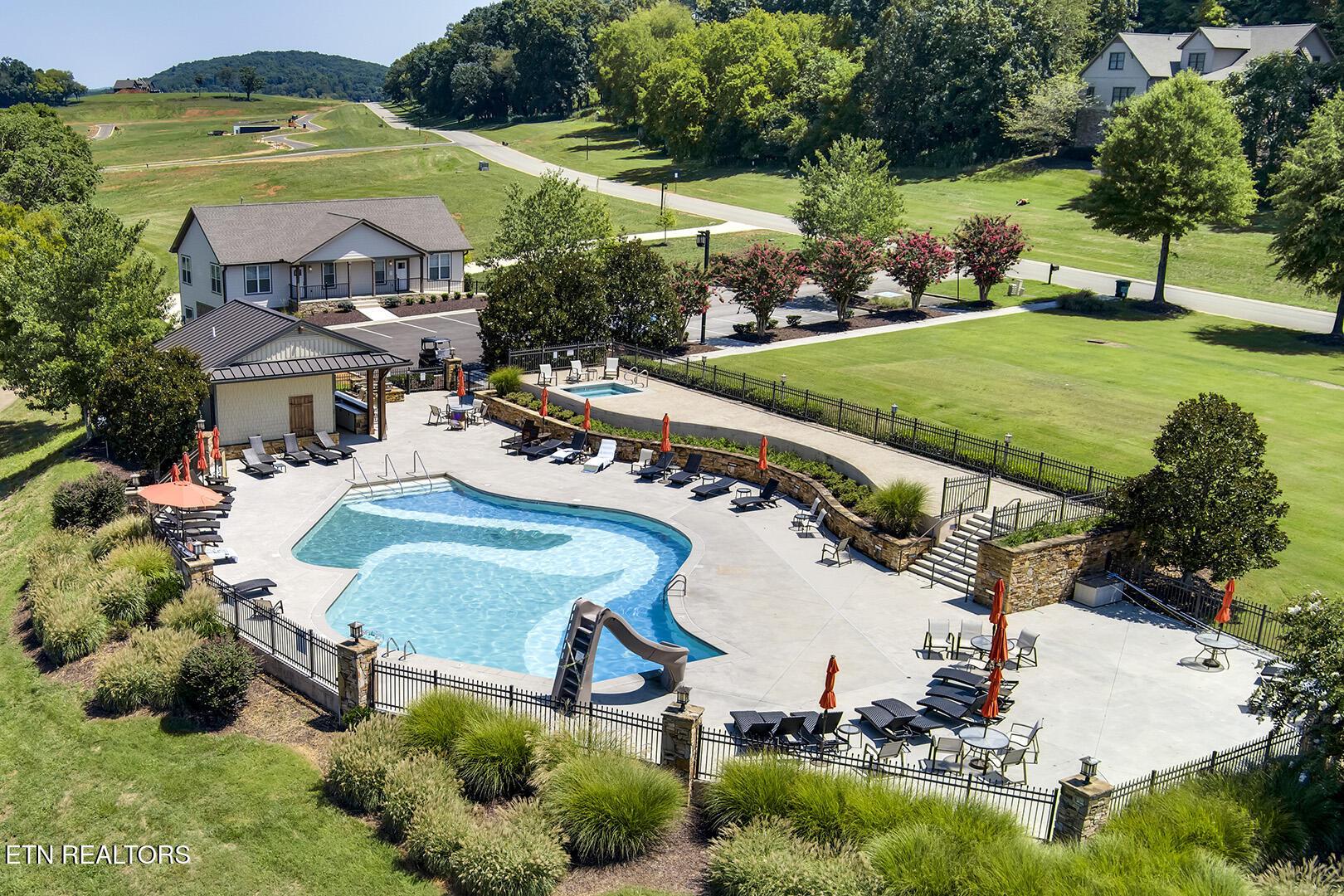 497 Black Bear Circle, Loudon, TN - Fort Loudoun and Tellico Lake Real Estate - Image# 35