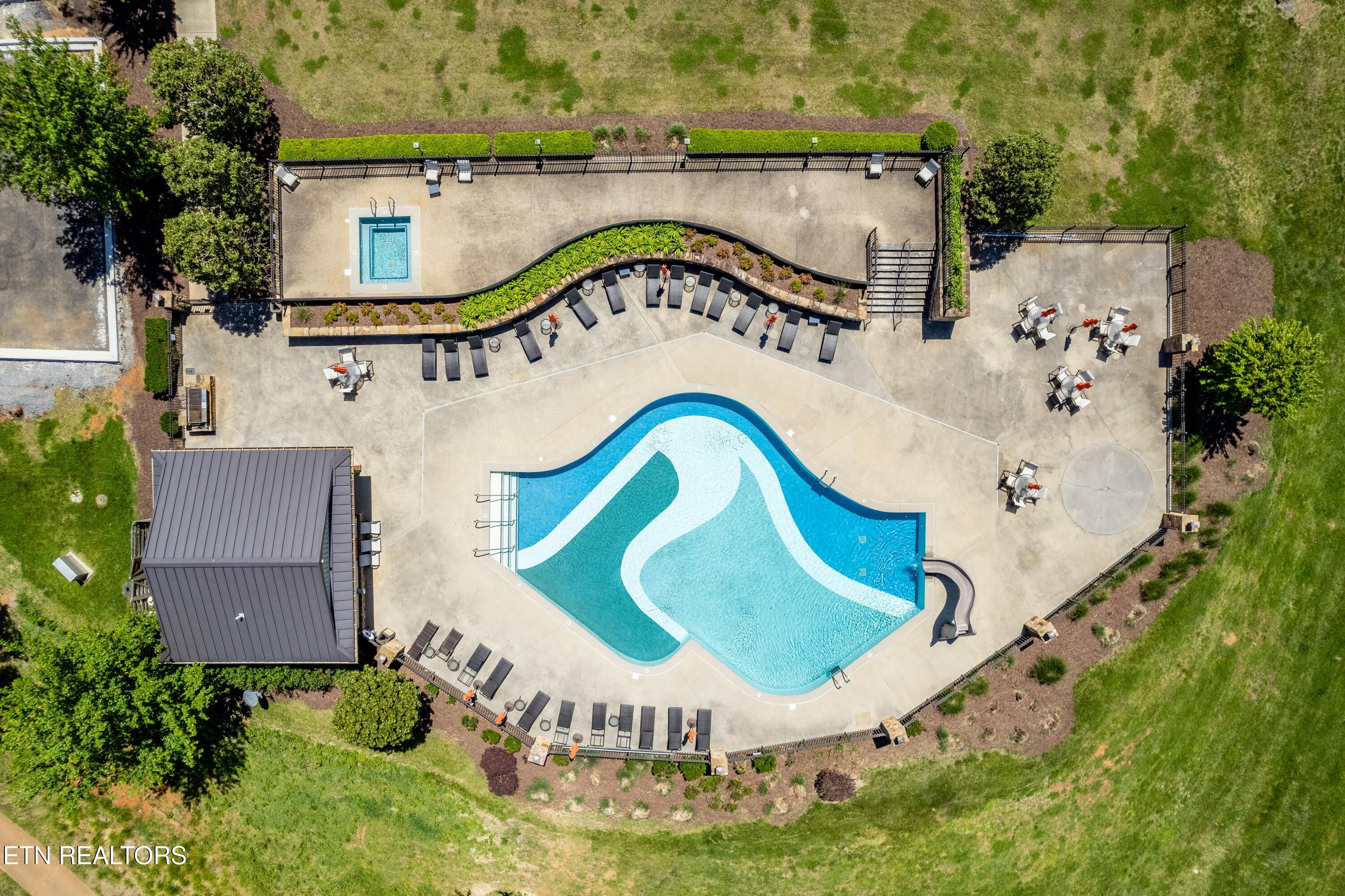 2501 Old Dogwood Tr, Loudon, TN - Fort Loudoun and Tellico Lake Real Estate - Image# 7
