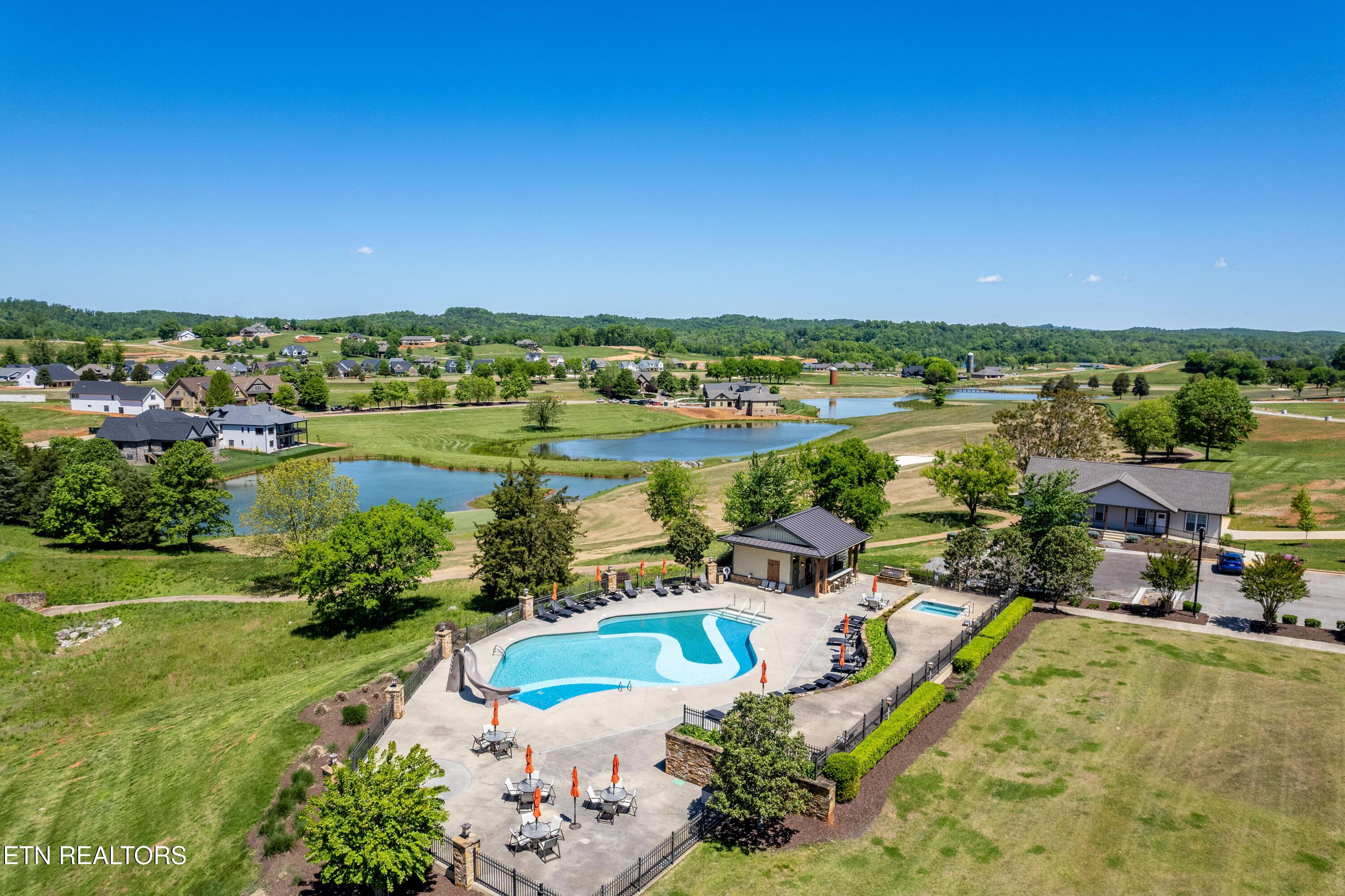 2501 Old Dogwood Tr, Loudon, TN - Fort Loudoun and Tellico Lake Real Estate - Image# 17