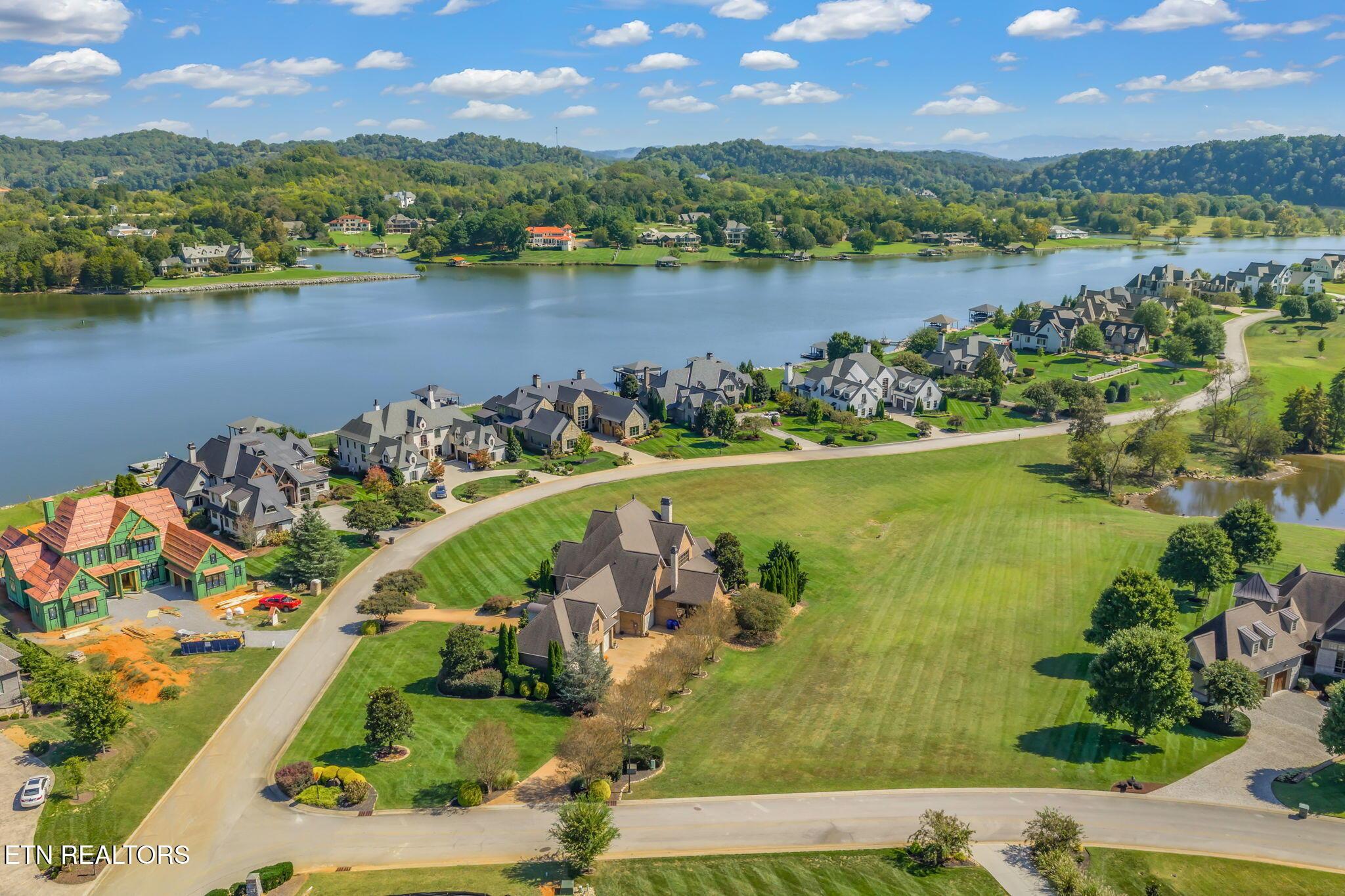 203 Lake Forest Way, Louisville, TN - Fort Loudoun and Tellico Lake Real Estate - Image# 4