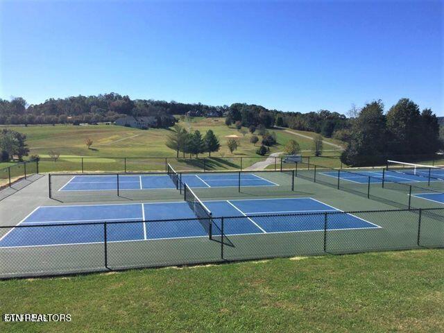 565 Rarity Bay Pkwy, Vonore, TN - Fort Loudoun and Tellico Lake Real Estate - Image# 17