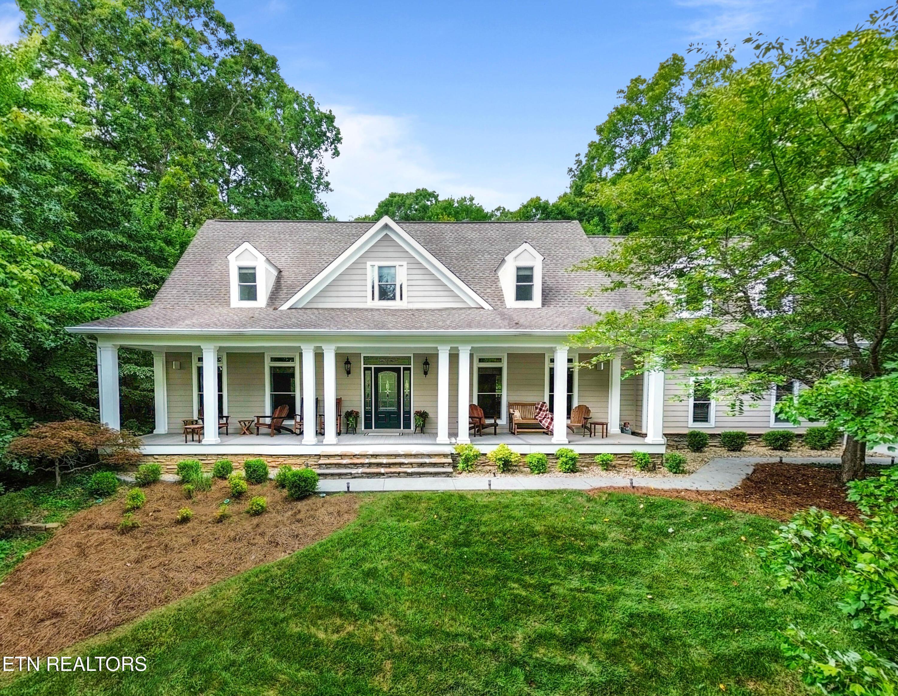186 Lake Crest Drive, Lenoir City, TN