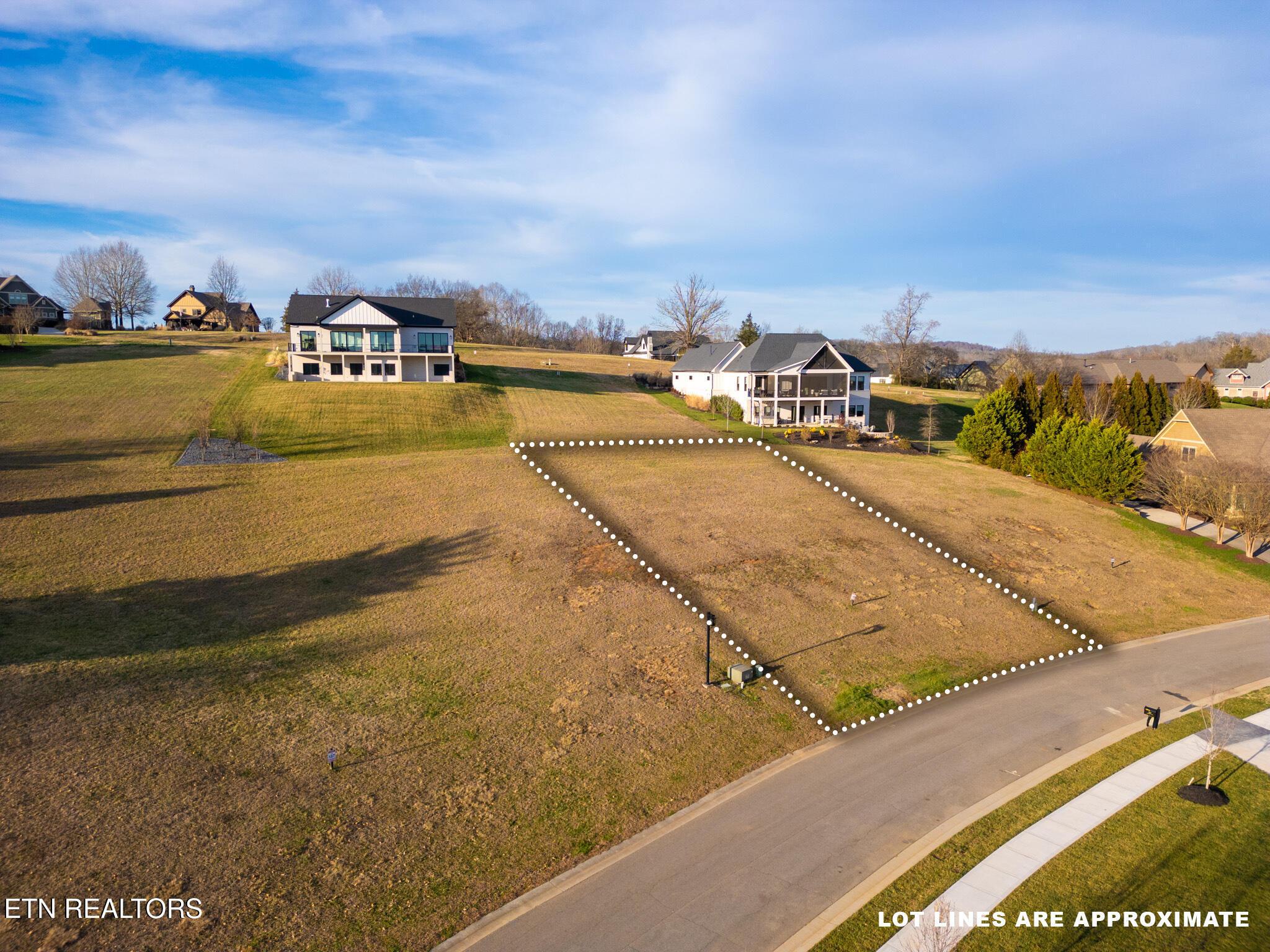 325 Chestnut Lane, Loudon, TN - Fort Loudoun and Tellico Lake Real Estate - Image# 4