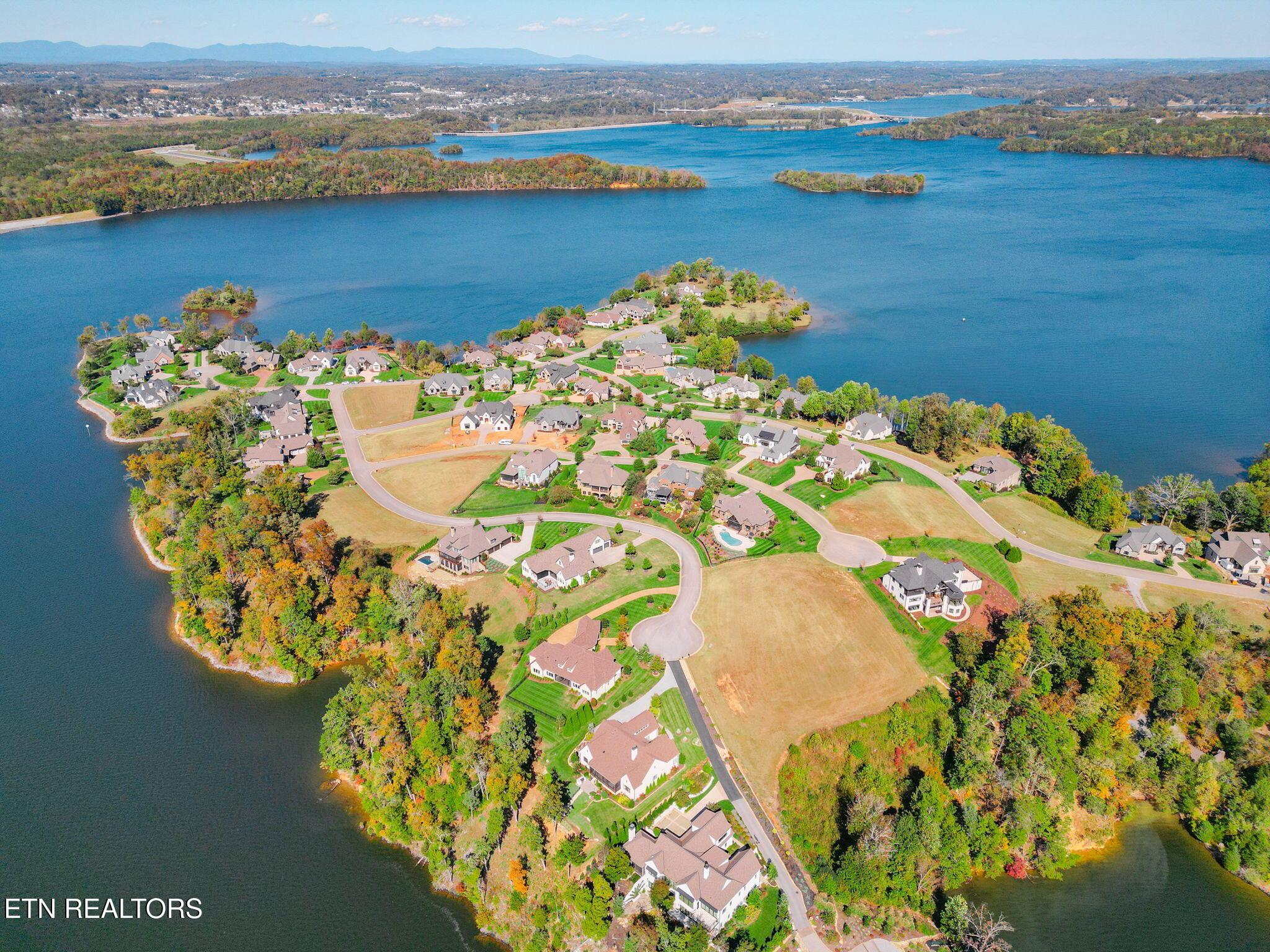 1199 Shadow Hill Drive, Lenoir City, TN - Fort Loudoun and Tellico Lake Real Estate - Image# 9