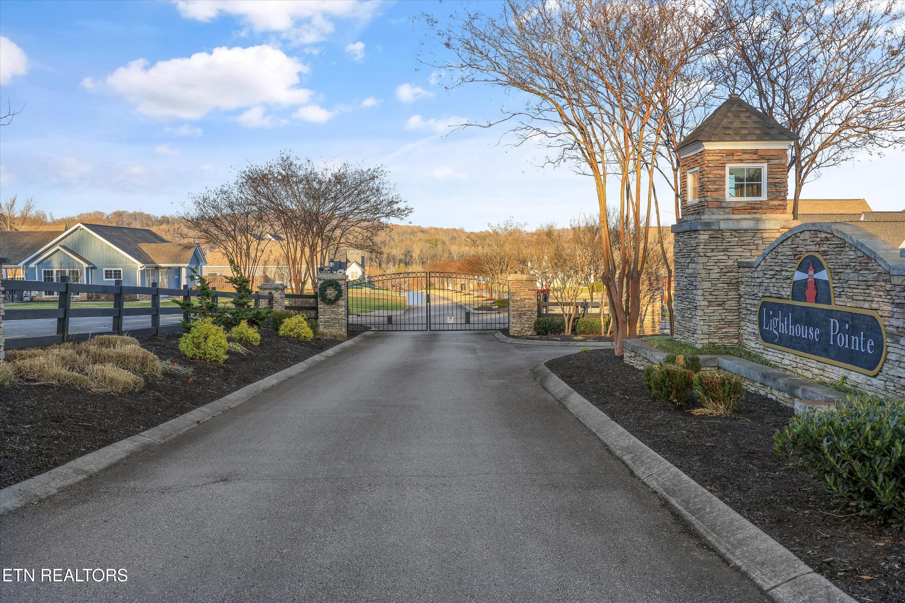 305 Charleston Lgt, Loudon, TN - Fort Loudoun and Tellico Lake Real Estate - Image# 10