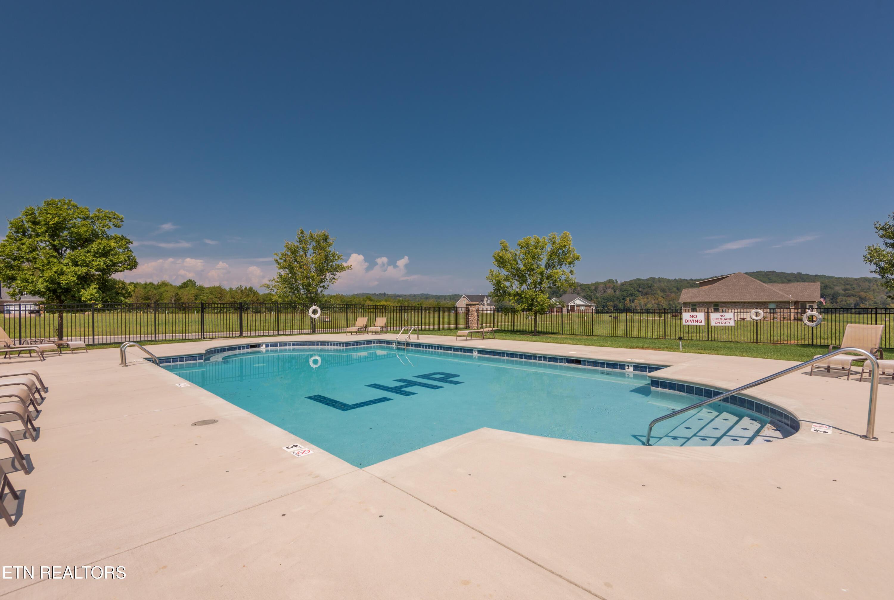 305 Charleston Lgt, Loudon, TN - Fort Loudoun and Tellico Lake Real Estate - Image# 18