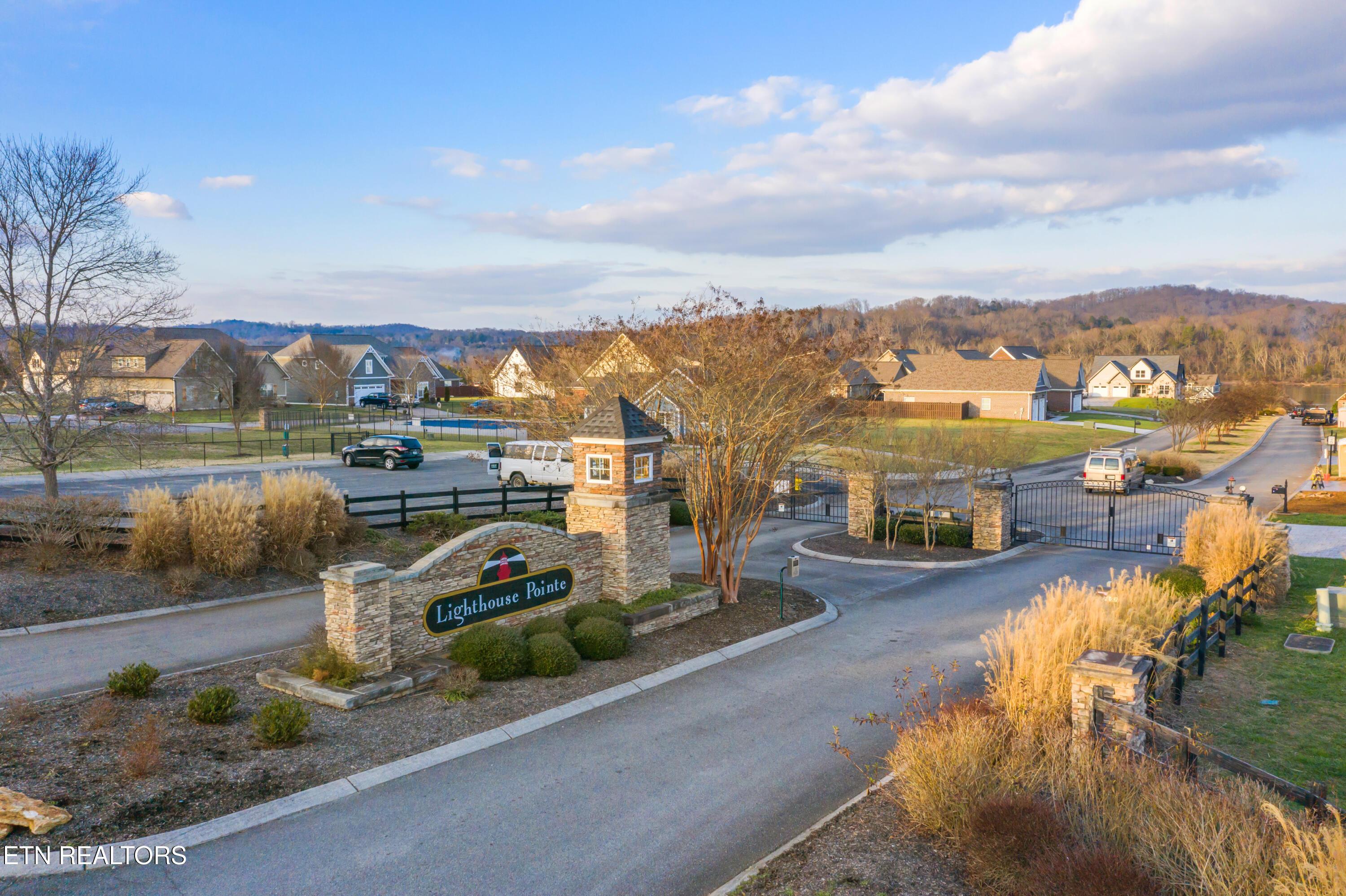 305 Charleston Lgt, Loudon, TN - Fort Loudoun and Tellico Lake Real Estate - Image# 21