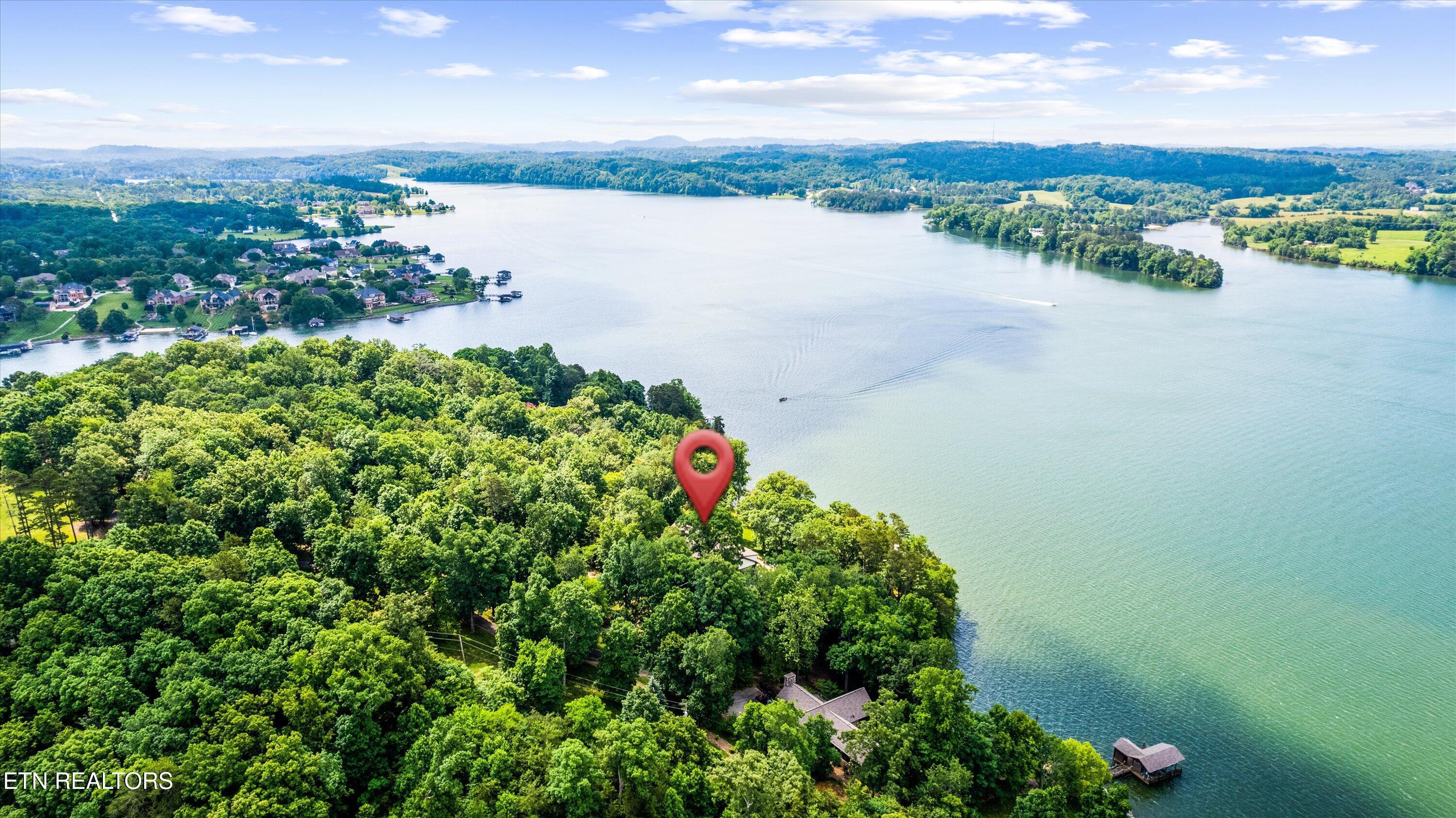 902 Twin Cove Circle, Lenoir City, TN - Fort Loudoun and Tellico Lake Real Estate - Image# 62