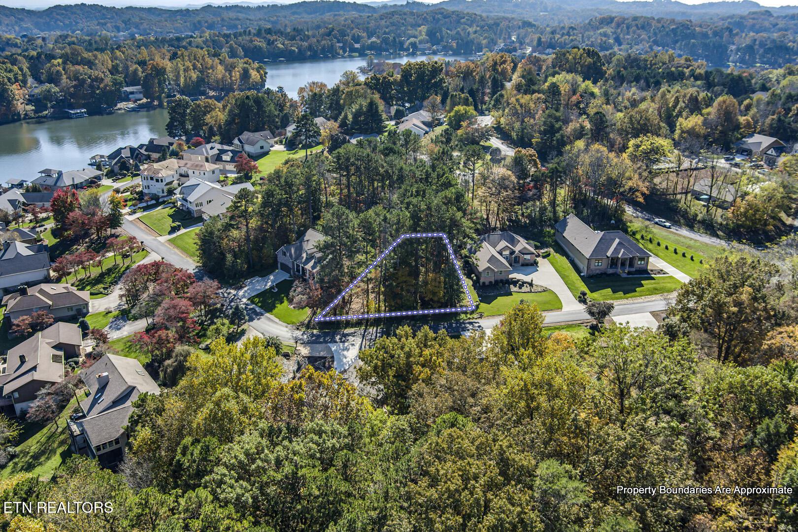 330 Kiyuga Way, Loudon, TN - Fort Loudoun and Tellico Lake Real Estate - Image# 5