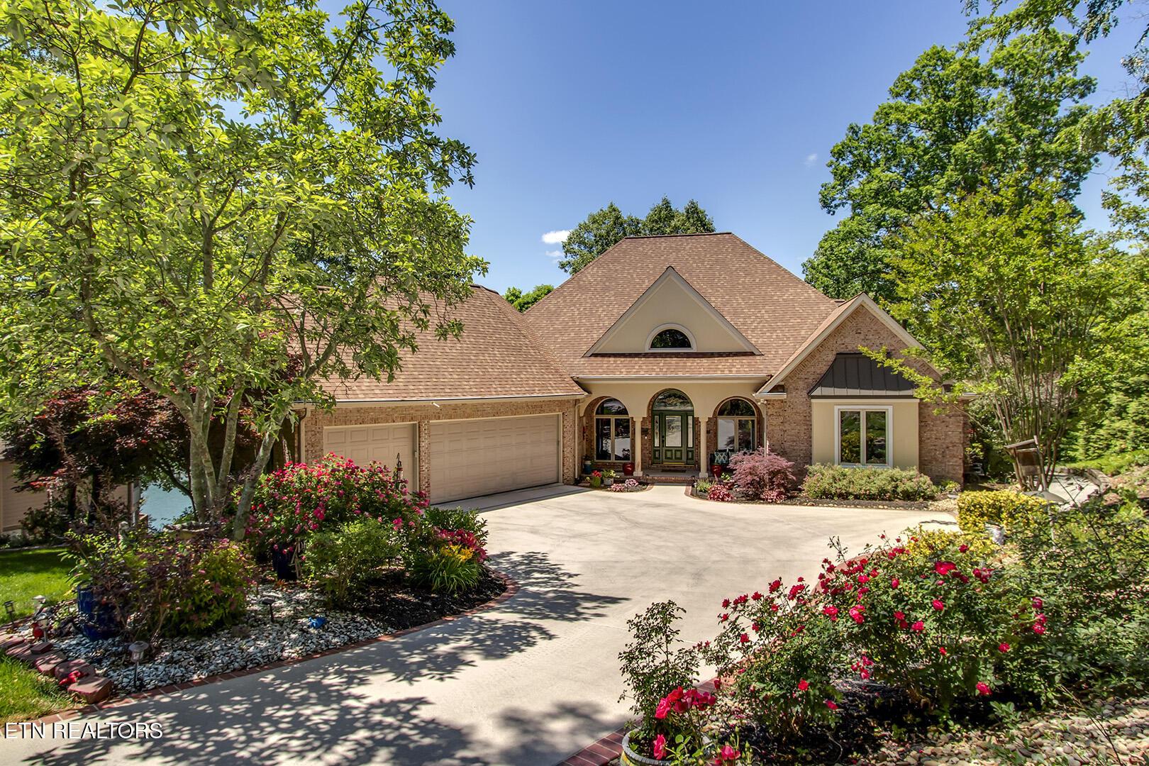 207 Amega Trace, Loudon, TN - Fort Loudoun and Tellico Lake Real Estate - Image# 1