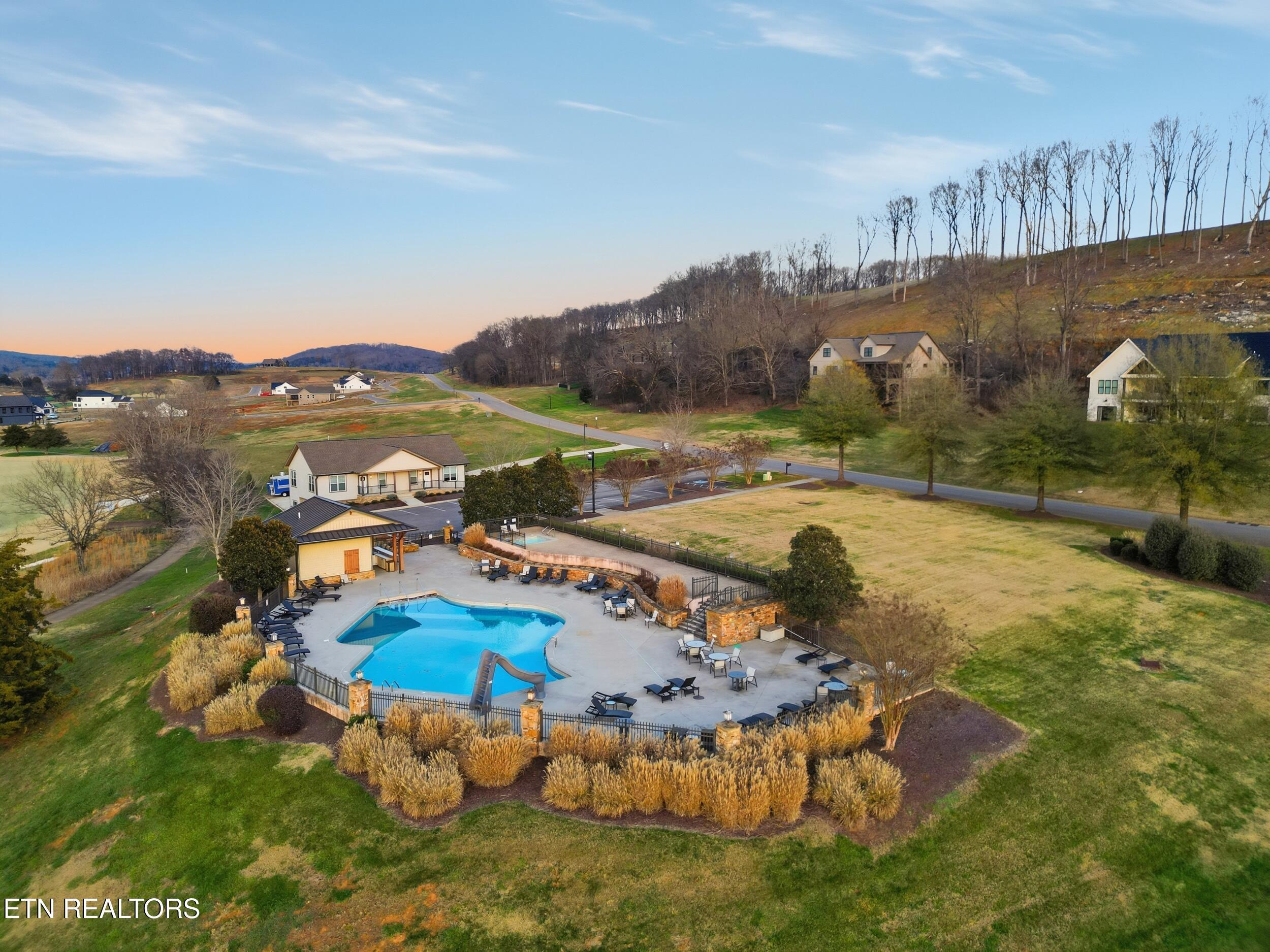 2399 Old Dogwood Tr, Loudon, TN - Fort Loudoun and Tellico Lake Real Estate - Image# 7