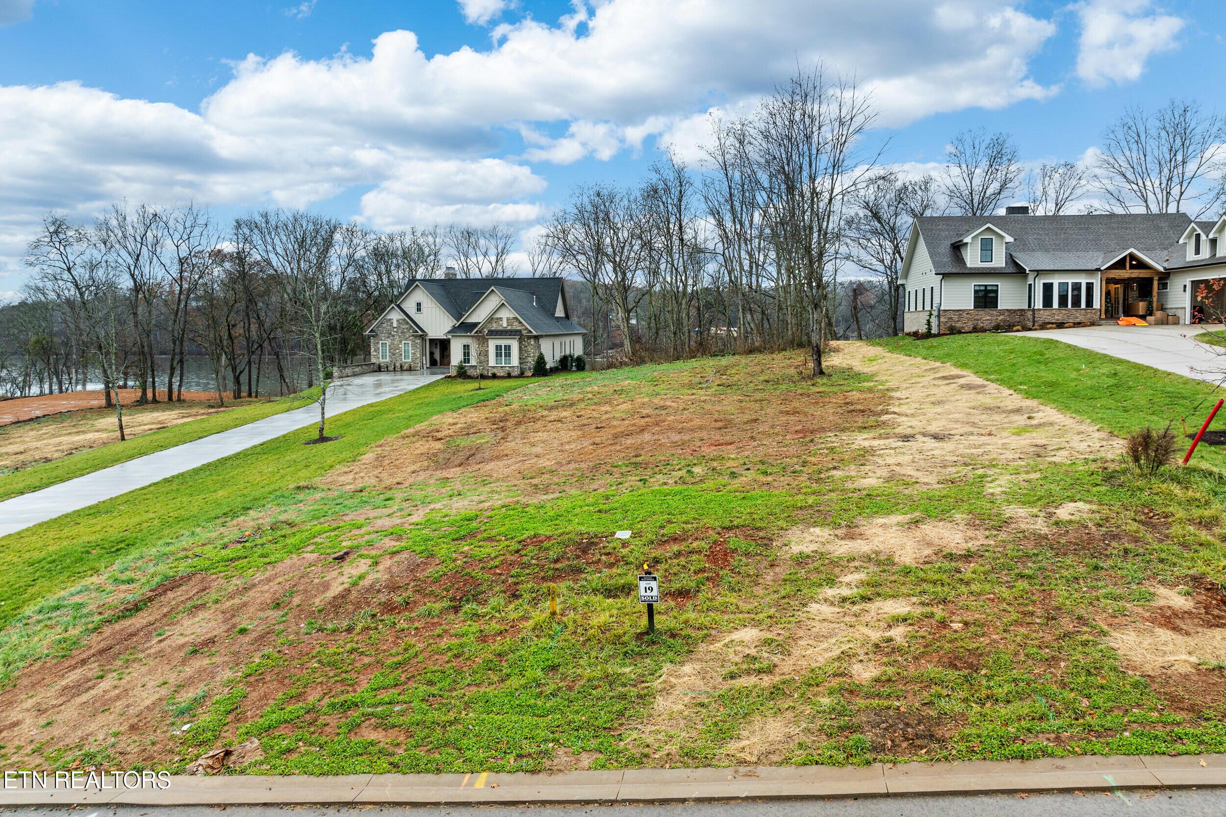 1923 Mockingbird Lane, Loudon, TN - Fort Loudoun and Tellico Lake Real Estate - Image# 2