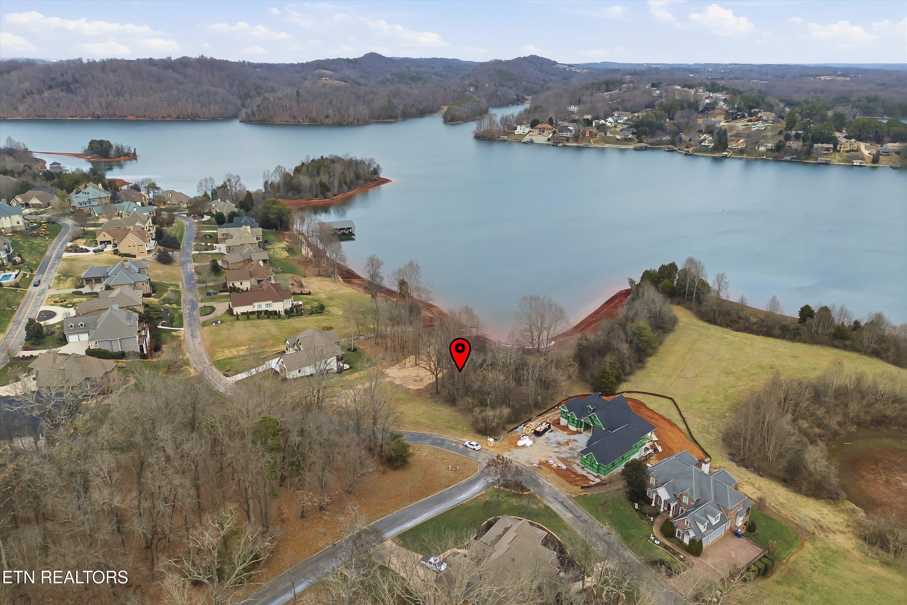 370 Cormorant Drive, Vonore, TN - Fort Loudoun and Tellico Lake Real Estate - Image# 4