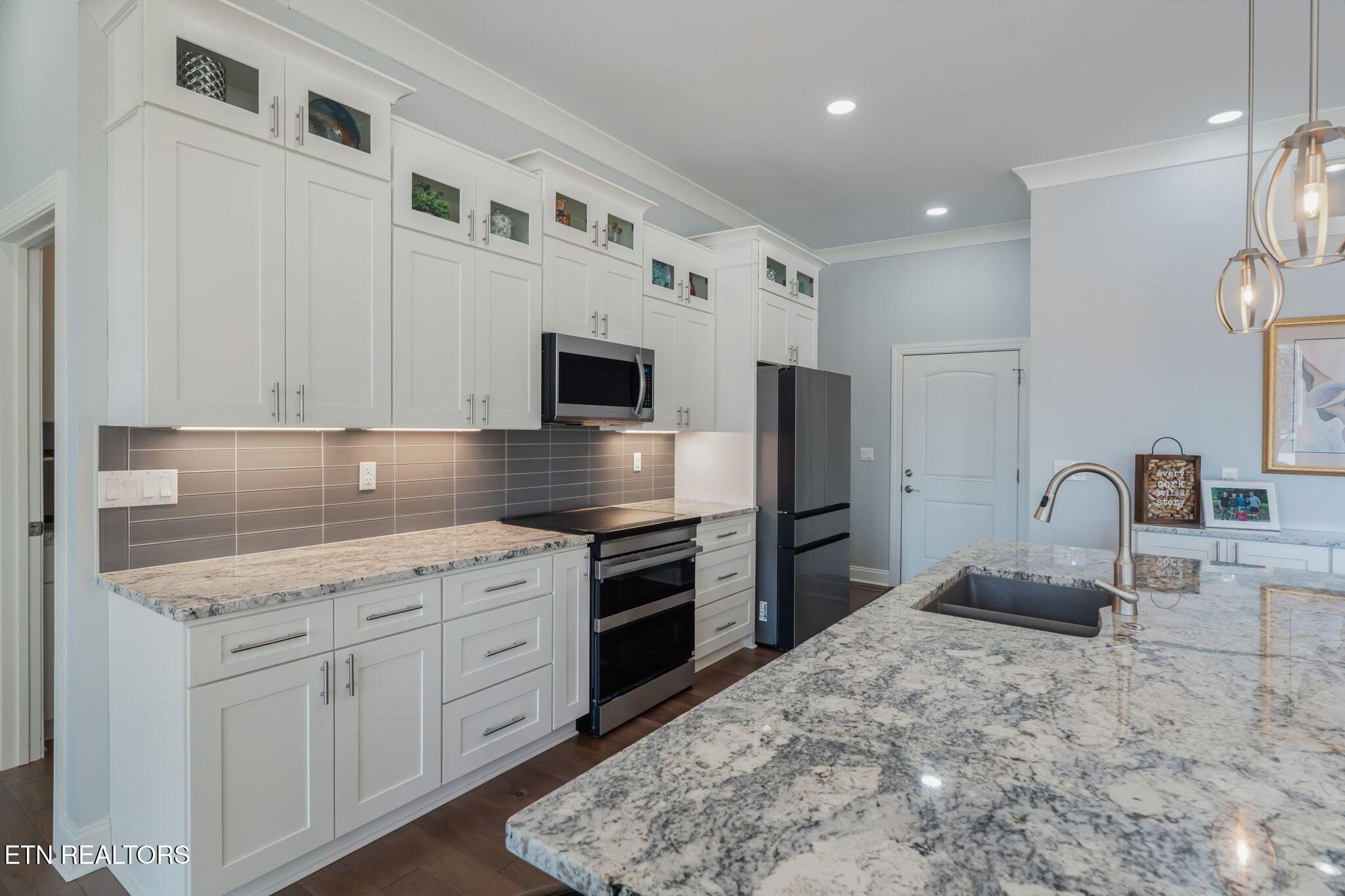 176 S Kanutsu Lane, Loudon, TN - Fort Loudoun and Tellico Lake Real Estate - Image# 17