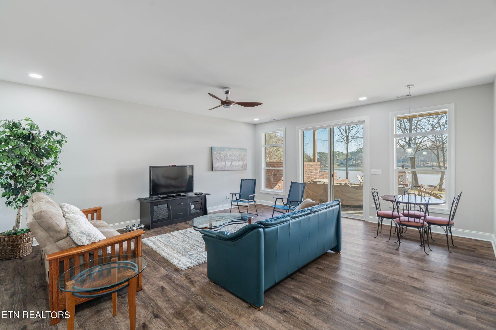176 S Kanutsu Lane, Loudon, TN - Fort Loudoun and Tellico Lake Real Estate - Image# 37