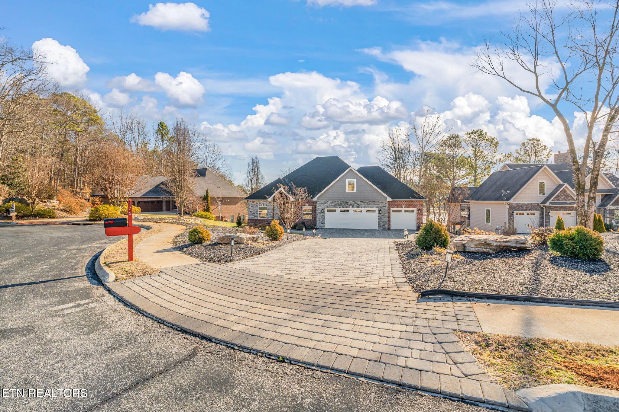 176 S Kanutsu Lane, Loudon, TN - Fort Loudoun and Tellico Lake Real Estate - Image# 57