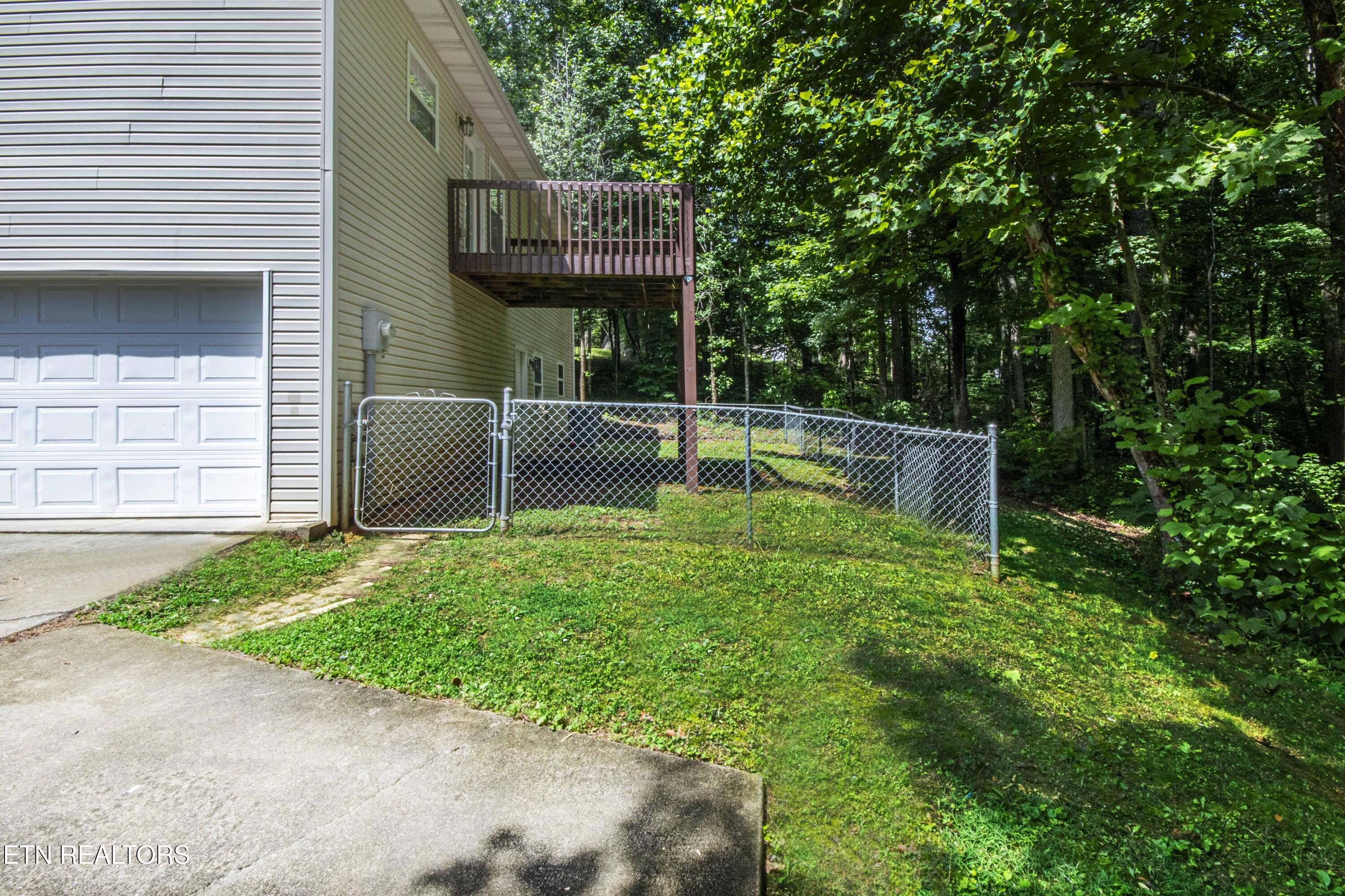 606 Liverpool Lane, Knoxville, TN - Fort Loudoun and Tellico Lake Real Estate - Image# 7