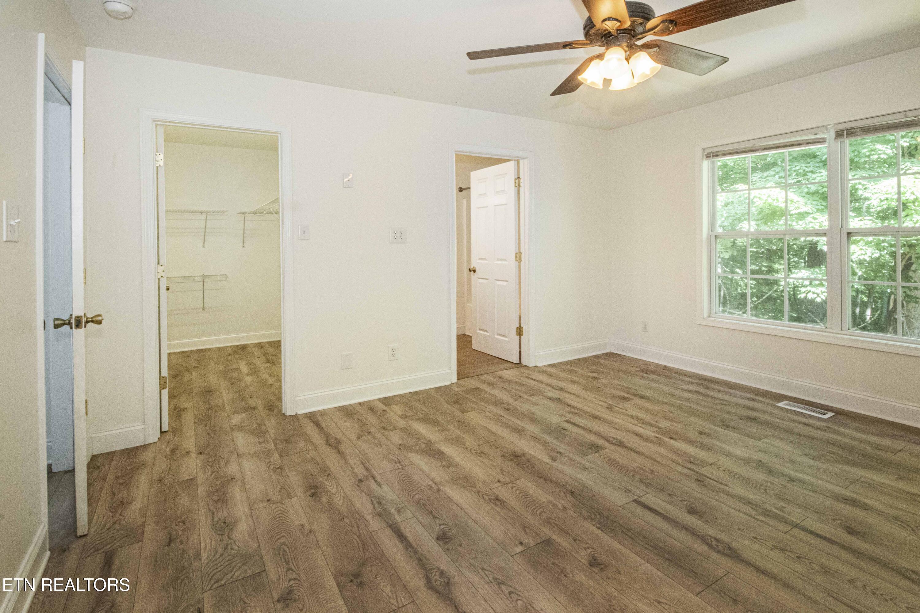 606 Liverpool Lane, Knoxville, TN - Fort Loudoun and Tellico Lake Real Estate - Image# 38
