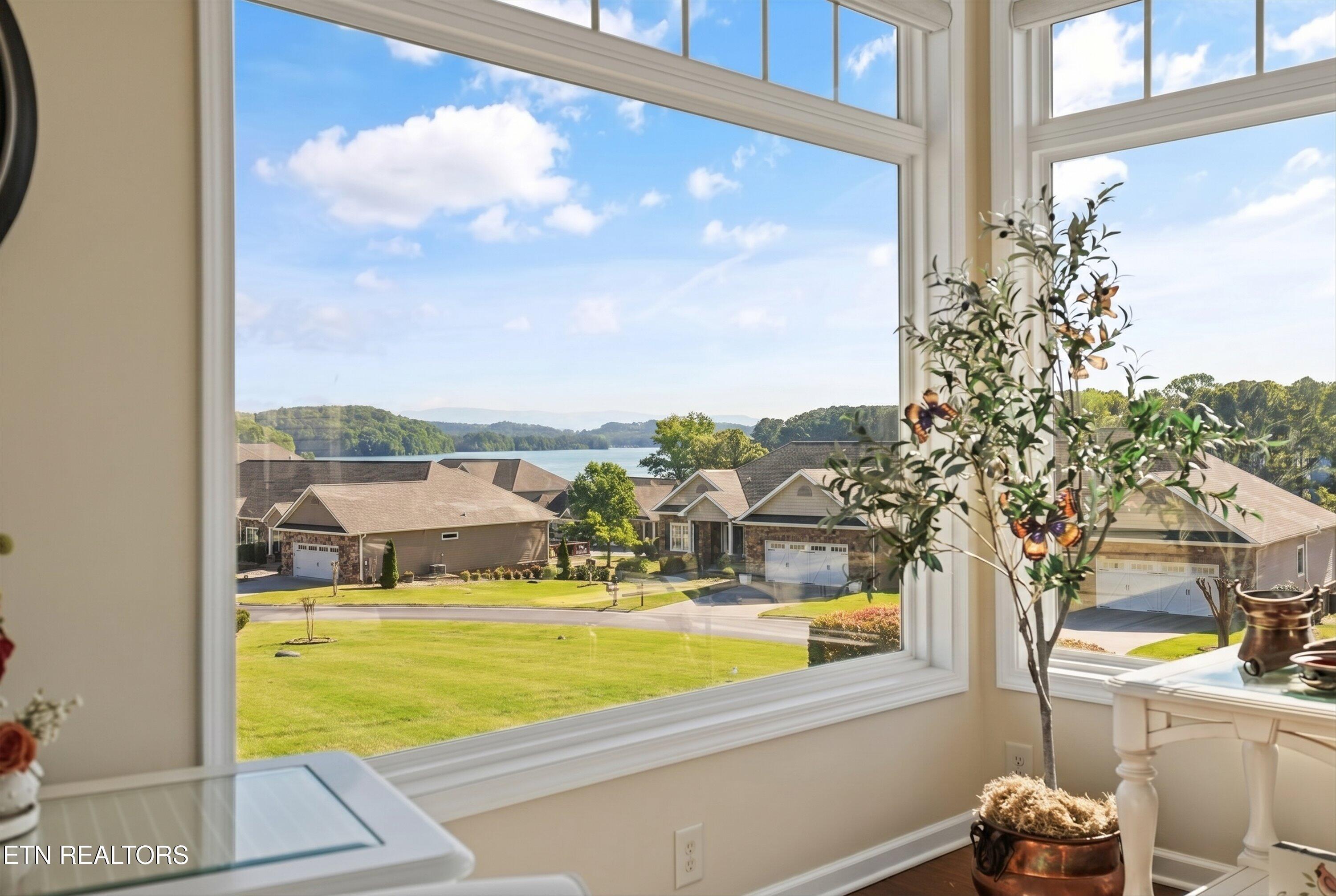 302 Chota Landing Trce, Loudon, TN - Fort Loudoun and Tellico Lake Real Estate - Image# 20