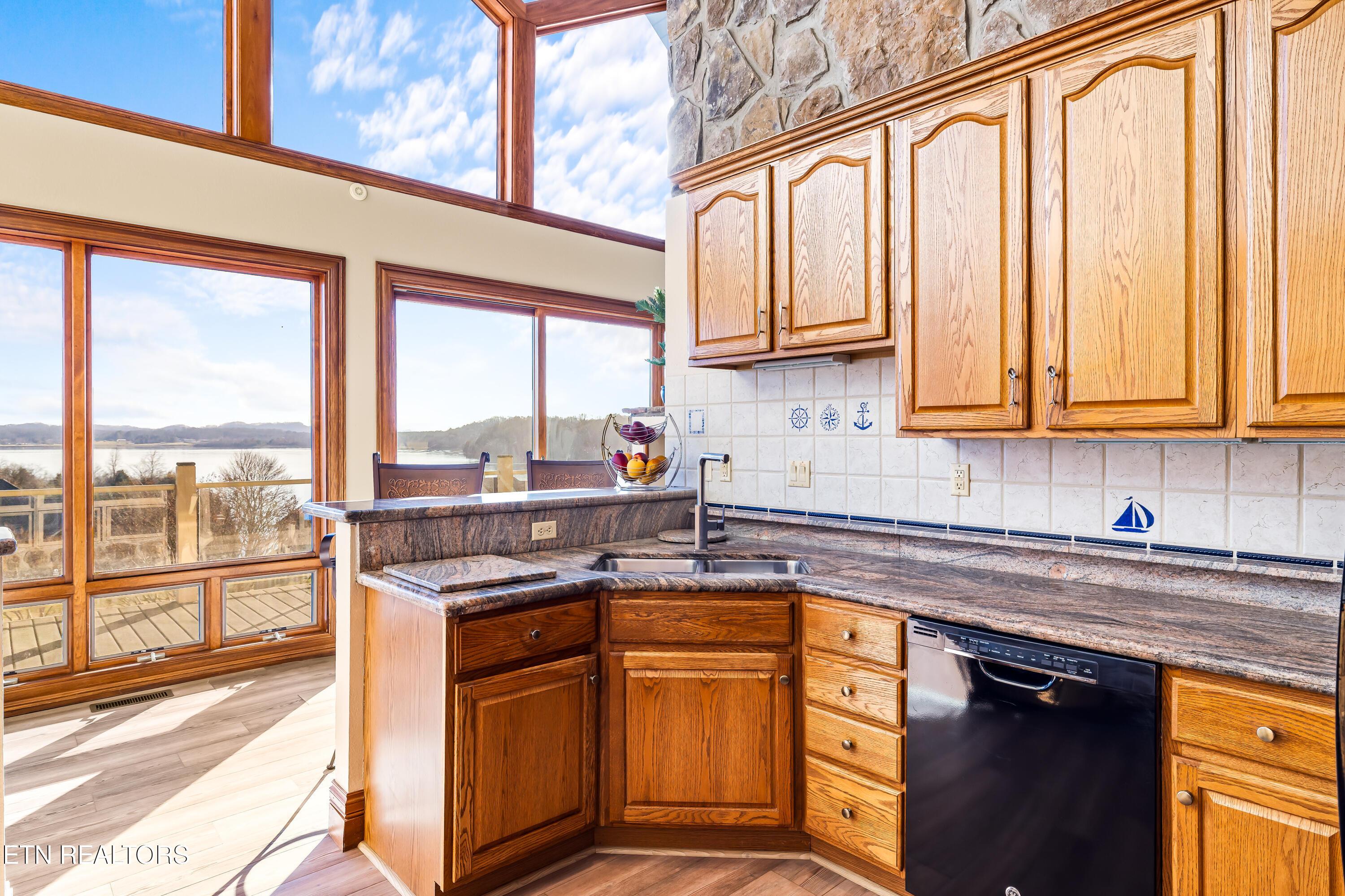124 Indian Shadows Drive, Maryville, TN - Fort Loudoun and Tellico Lake Real Estate - Image# 28
