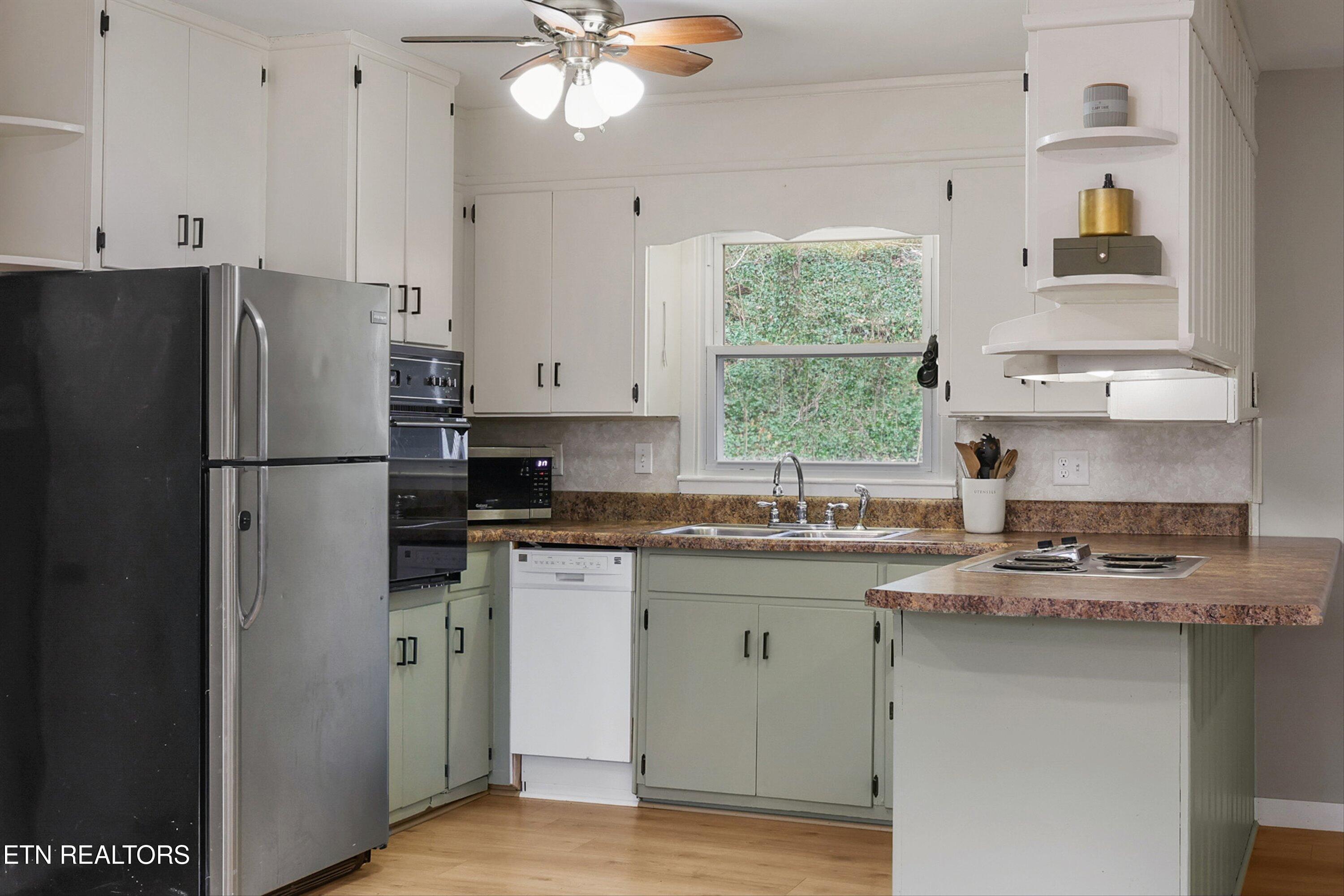 116 Stone Rd, Knoxville, TN - Fort Loudoun and Tellico Lake Real Estate - Image# 12